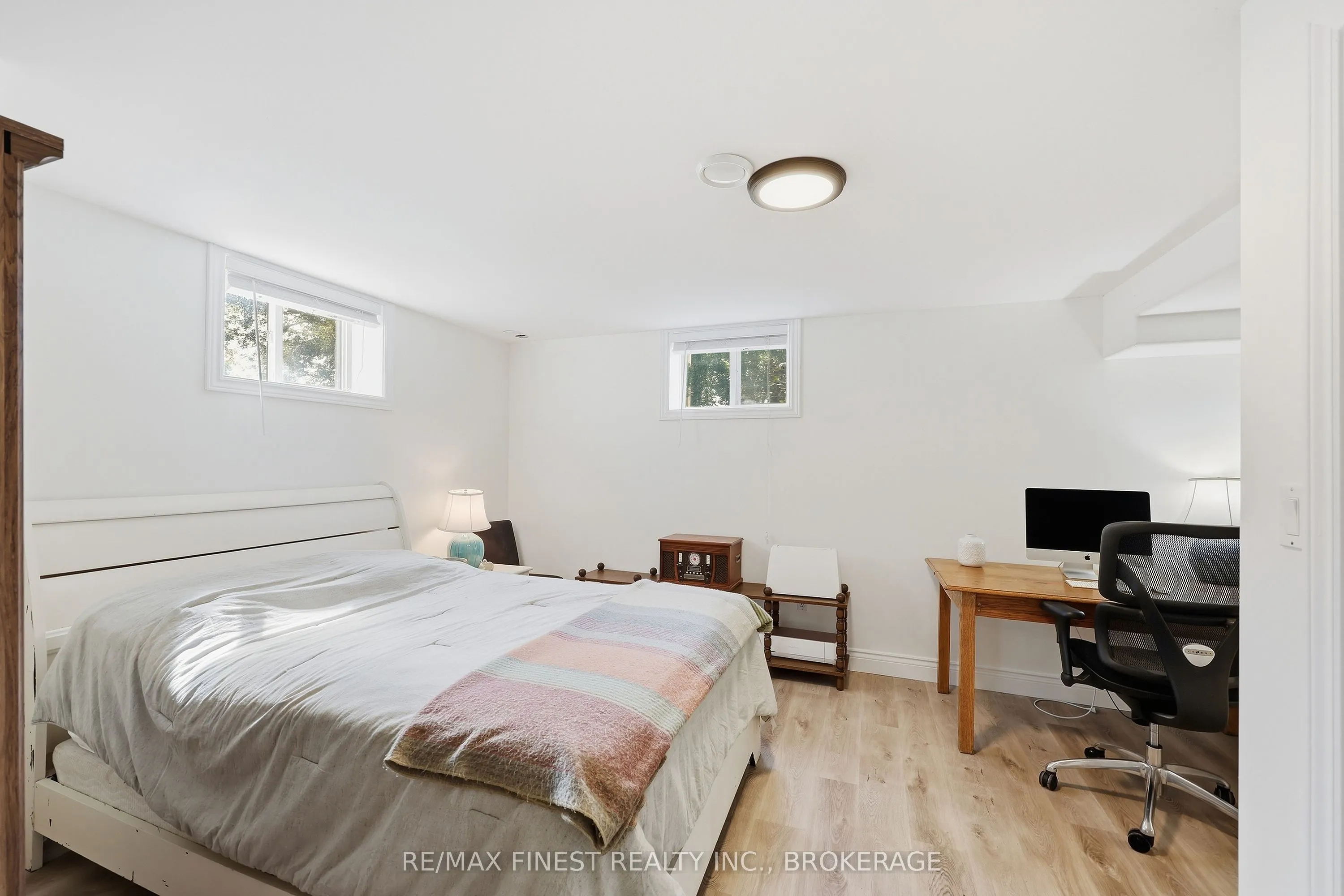 4404 Ashwood Drive