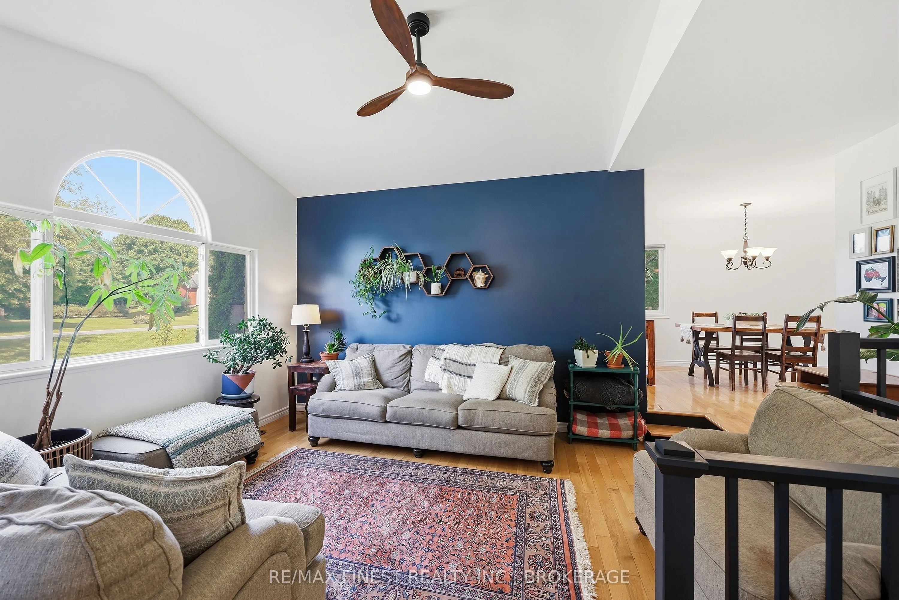 4404 Ashwood Drive