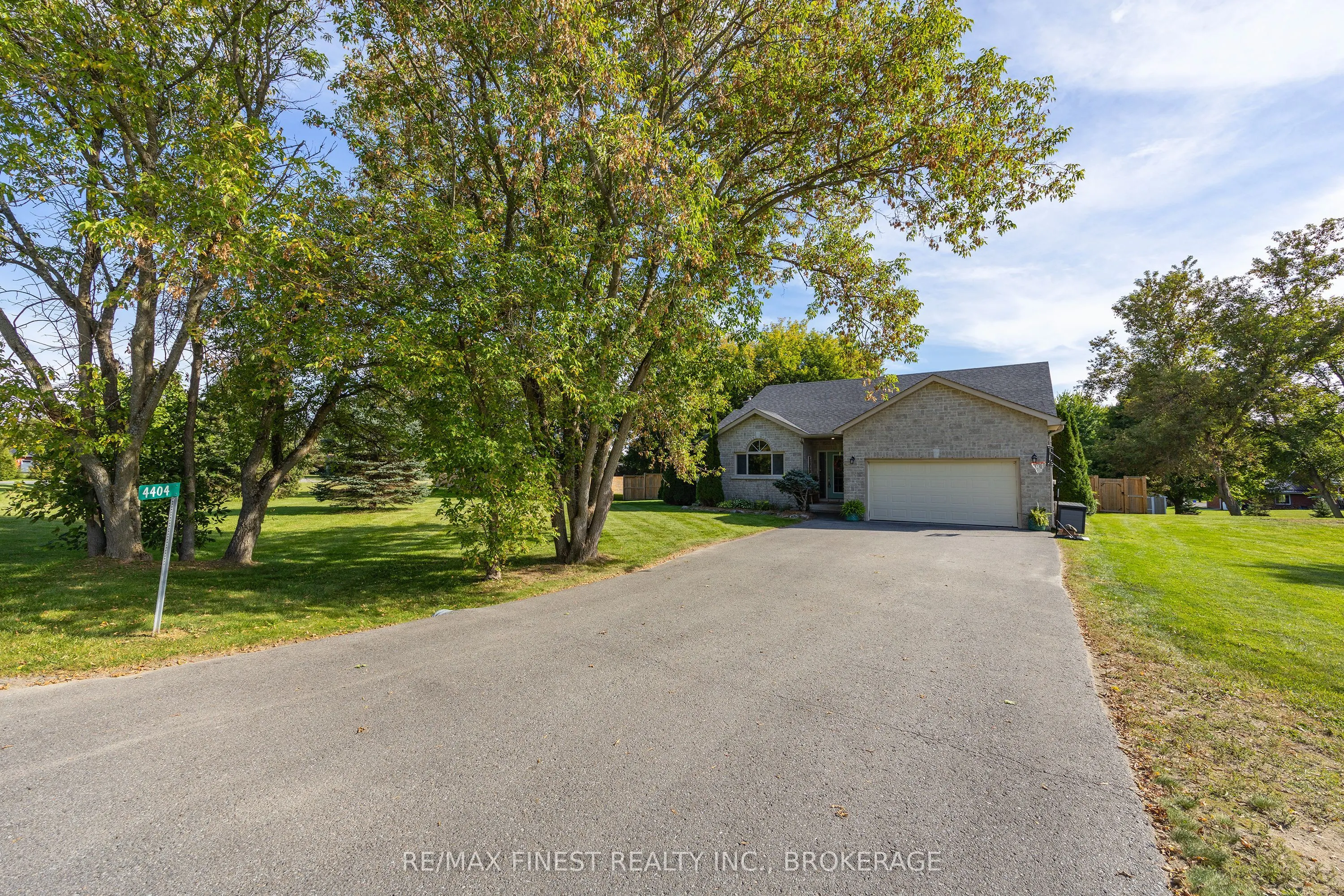 4404 Ashwood Drive