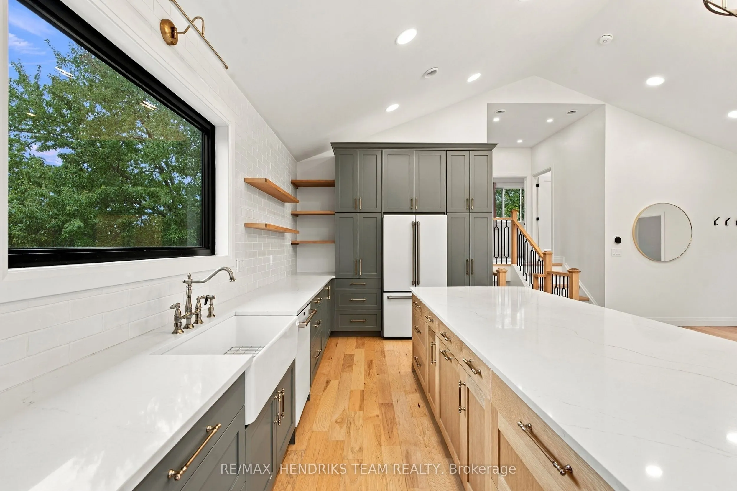 94 Bellingham Drive