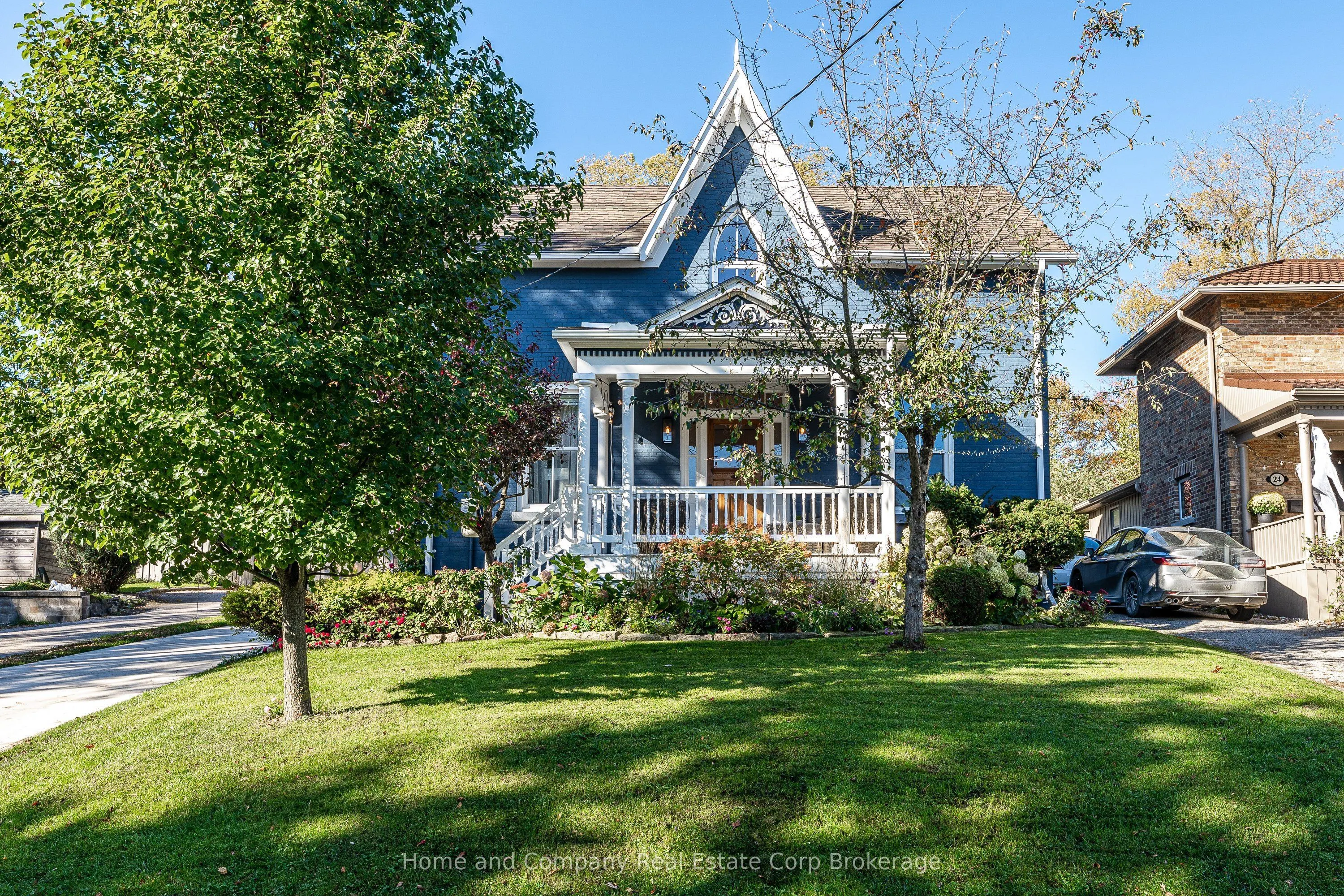 18 Robinson Street