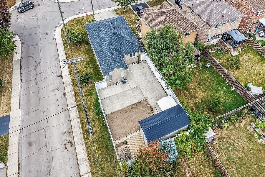 166 Toby Crescent
