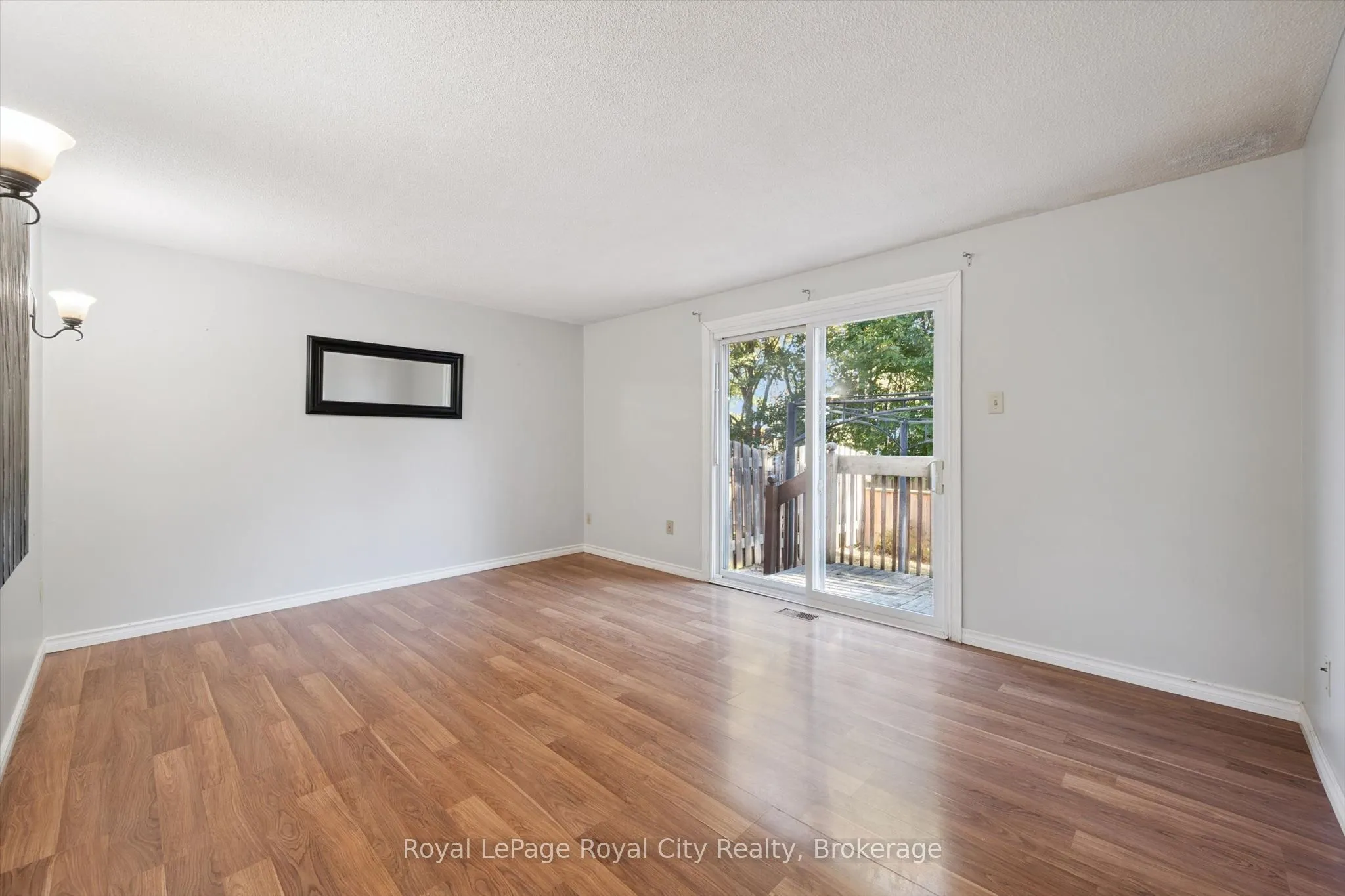 129 Victoria Road N #48