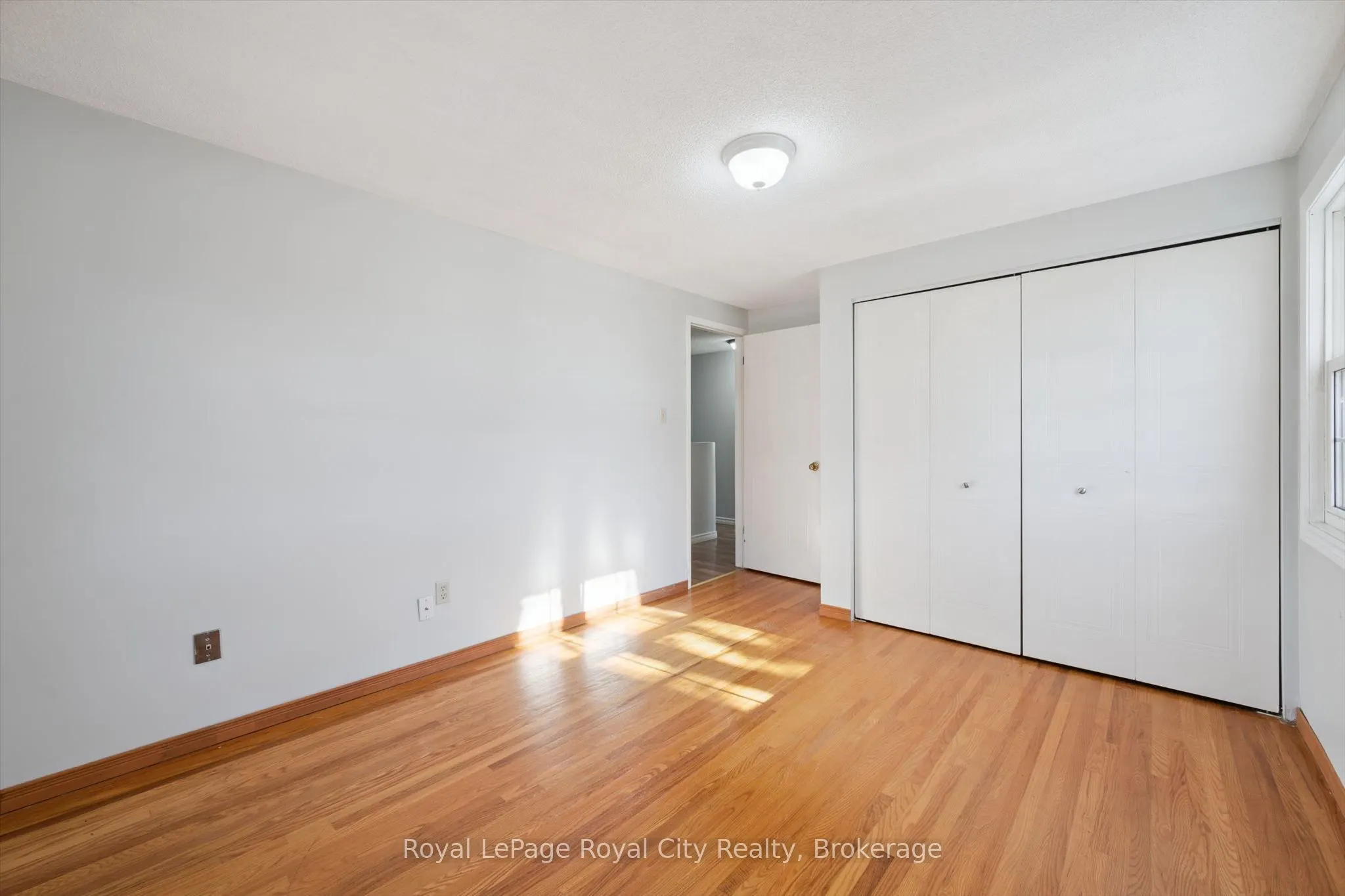 129 Victoria Road N #48