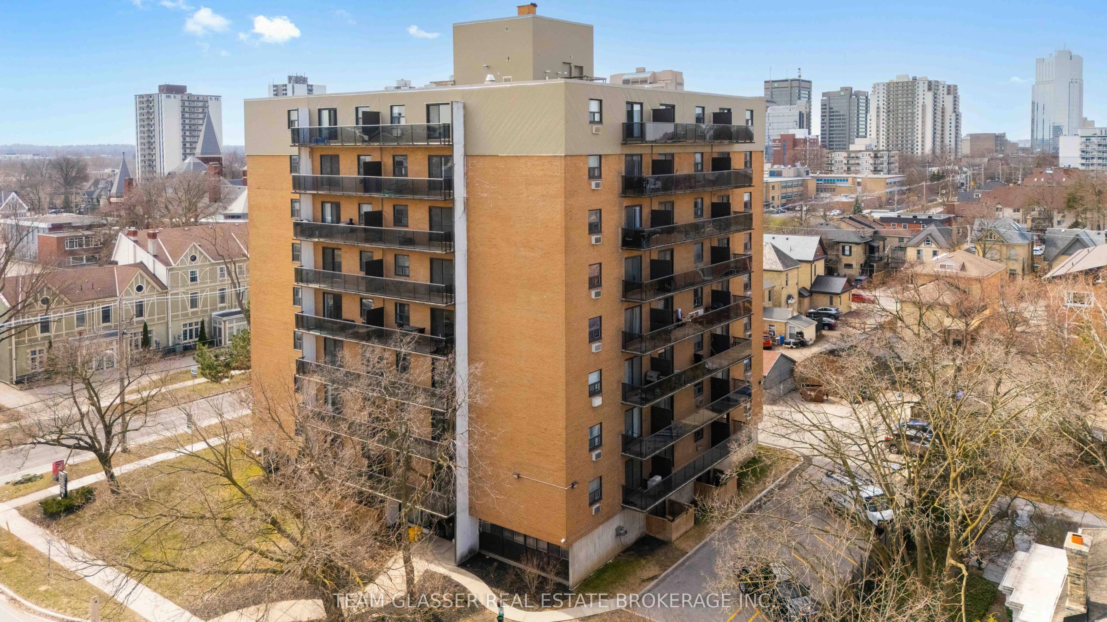 498 Queens Avenue #205