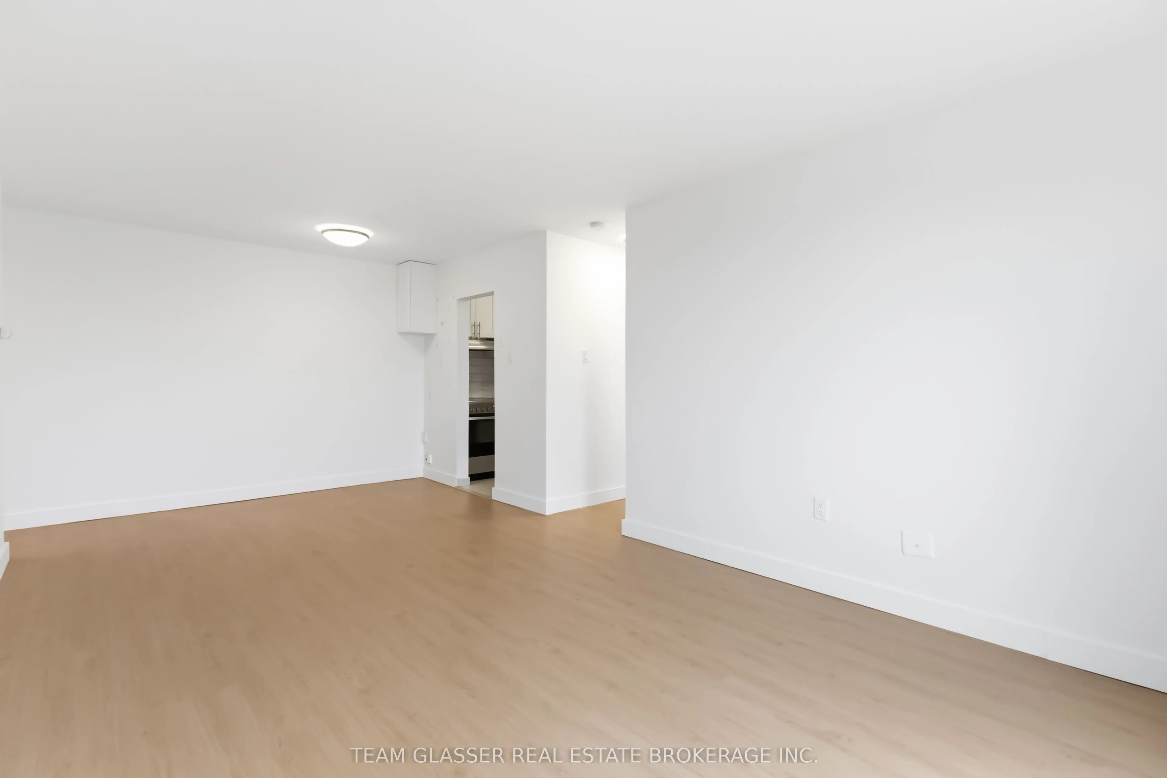 498 Queens Avenue #205