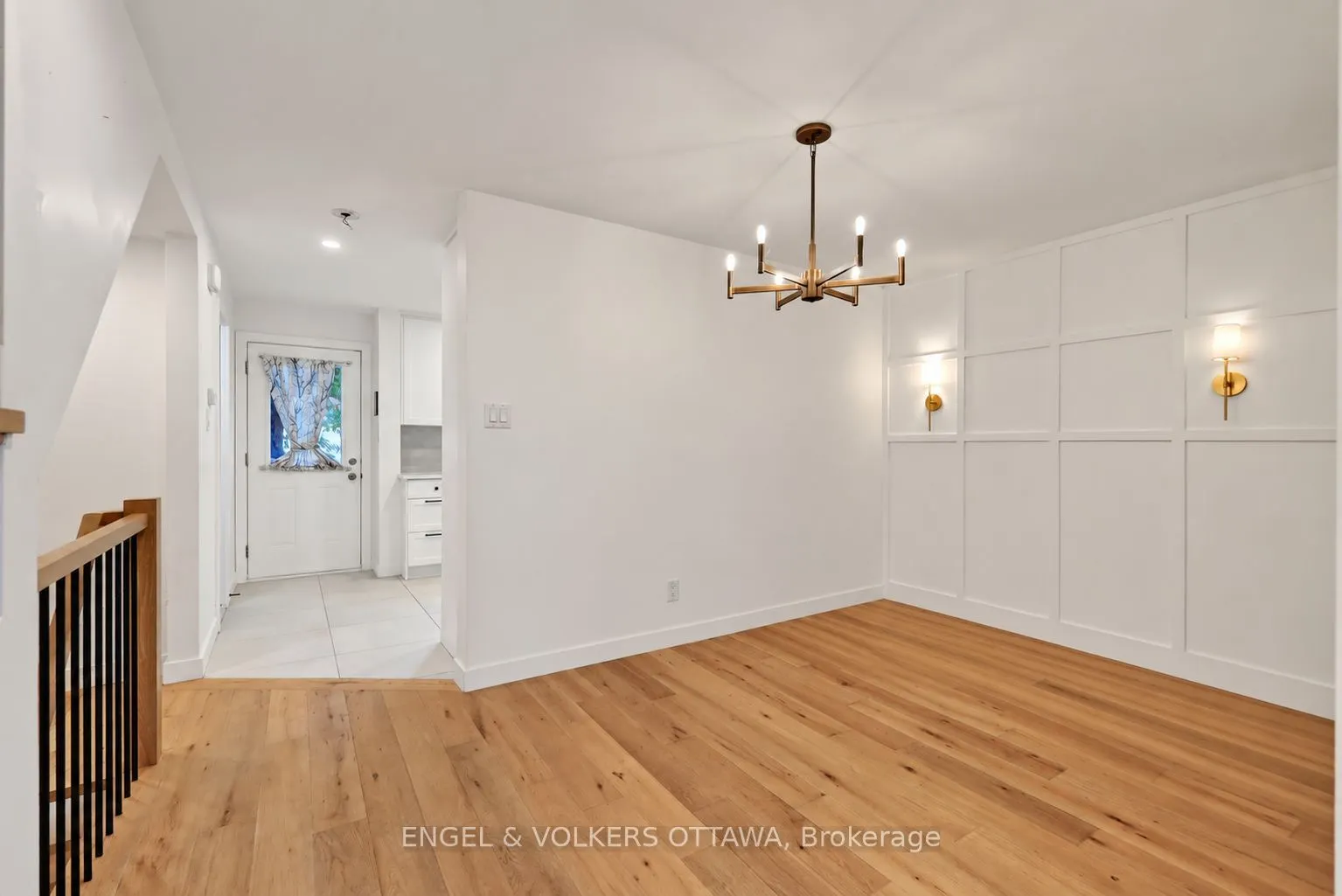 259 Teal Crescent #24