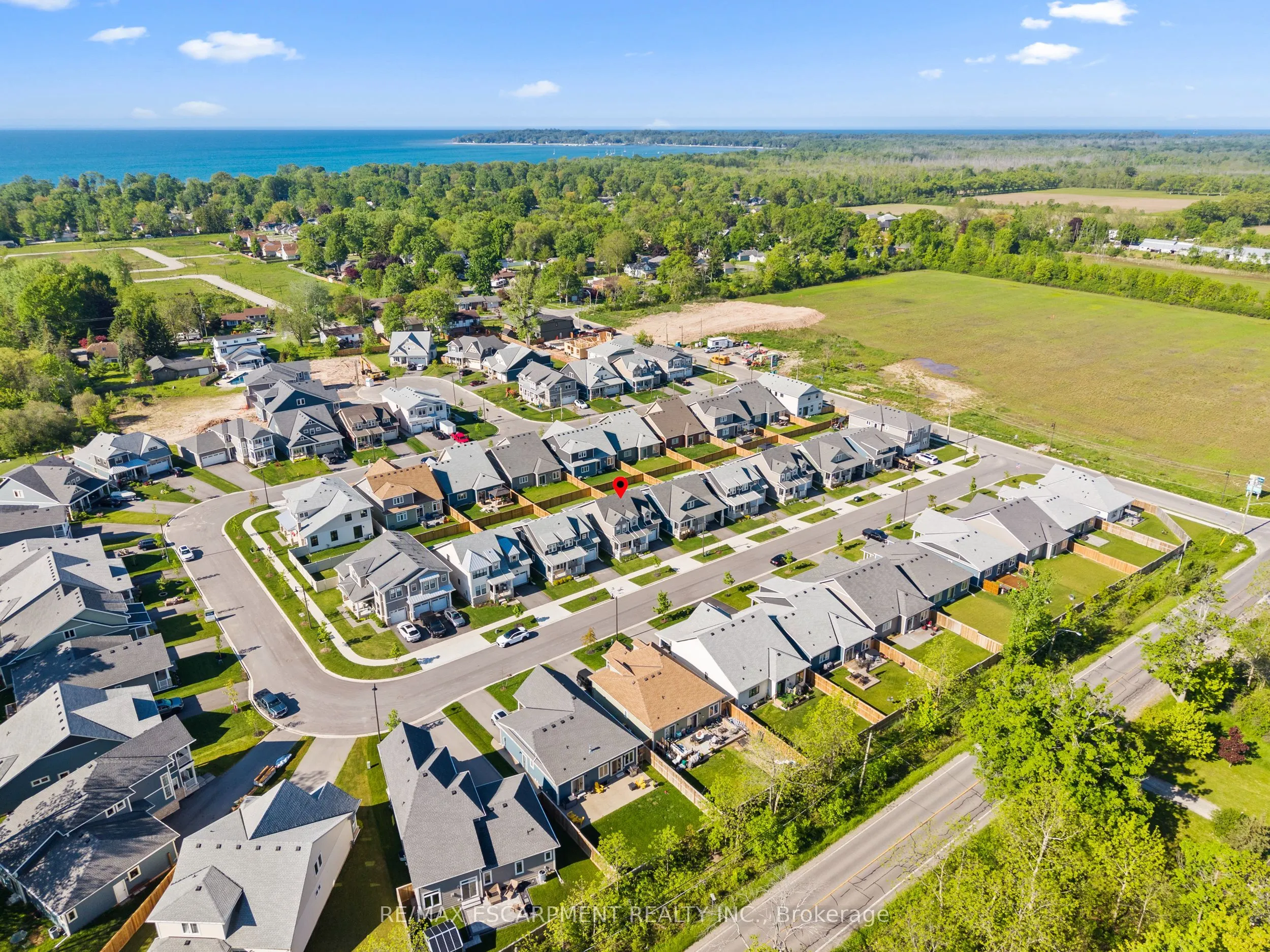26 Beachwalk Crescent