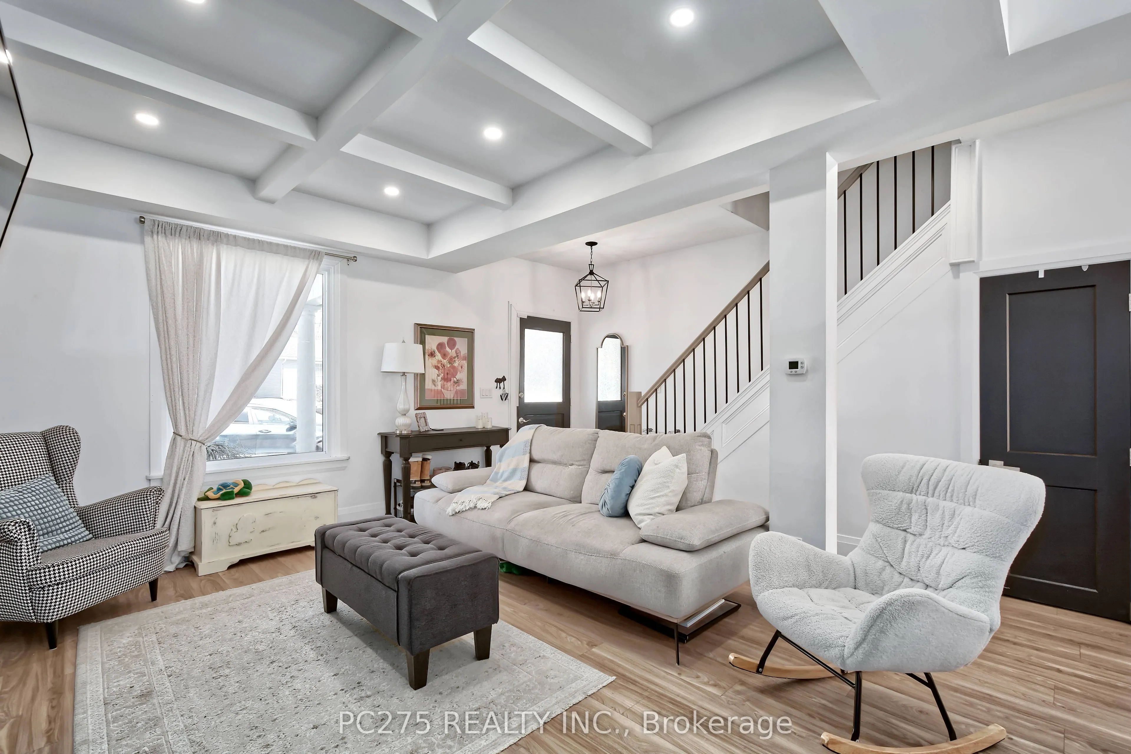 92 Walnut Street