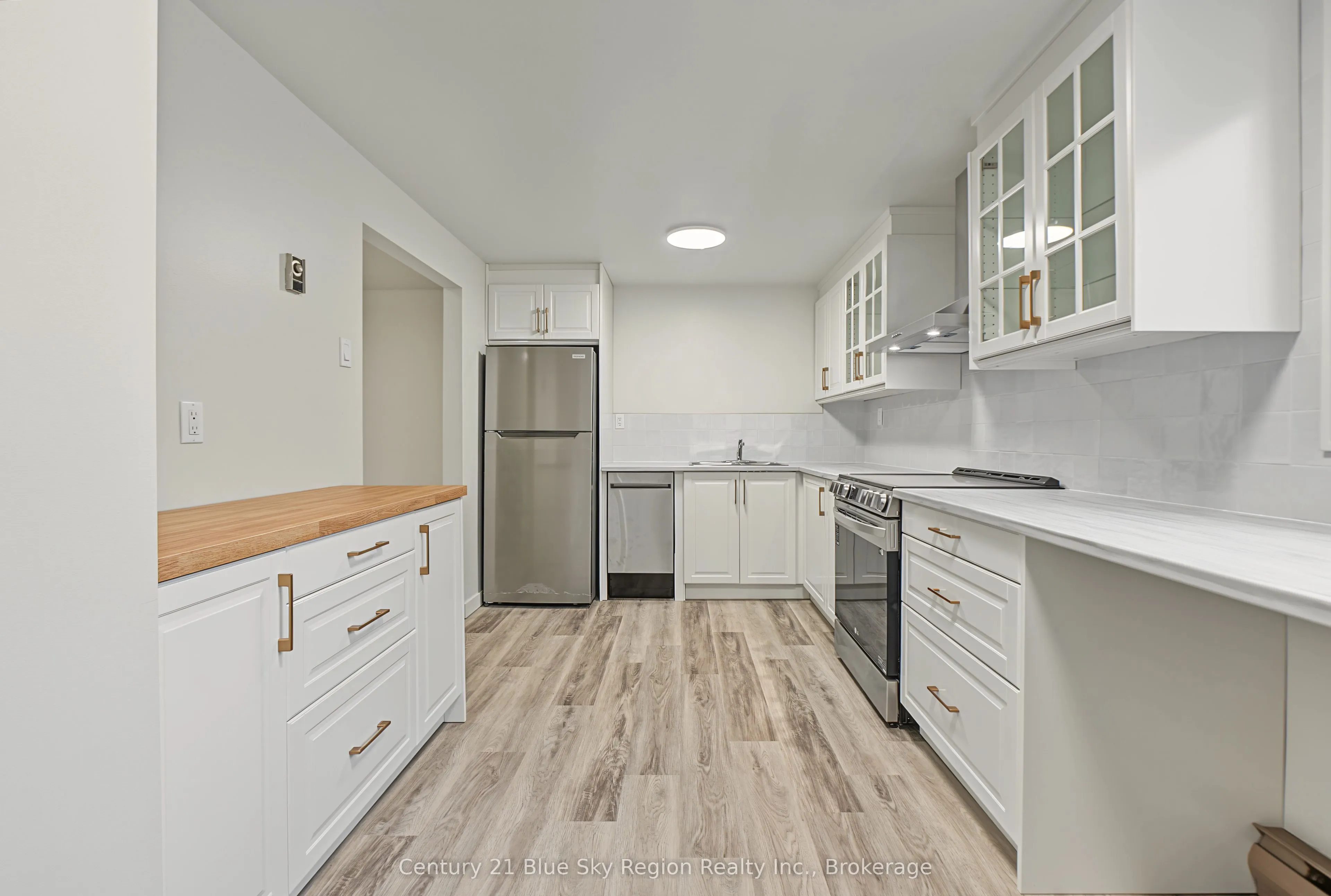 644 Lakeshore Drive #24