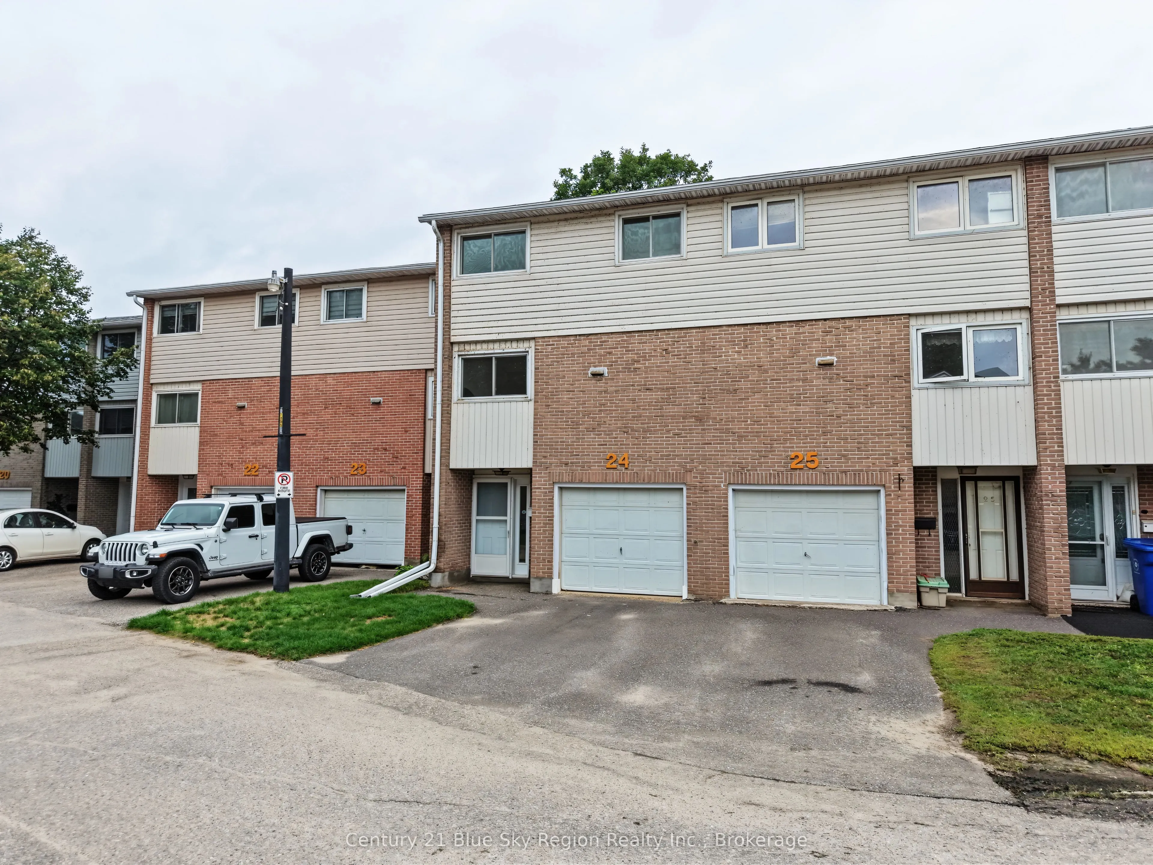 644 Lakeshore Drive #24