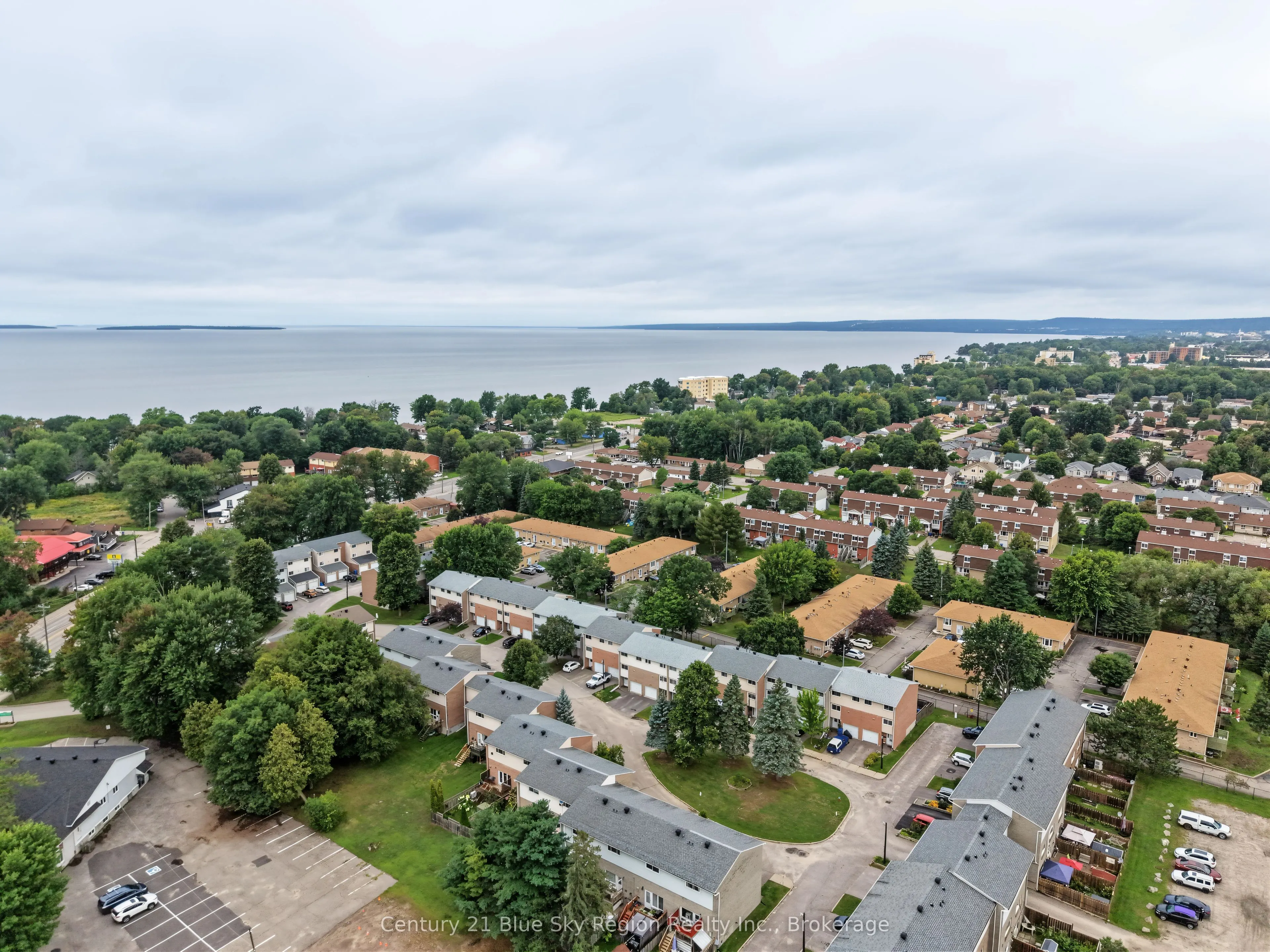 644 Lakeshore Drive #24