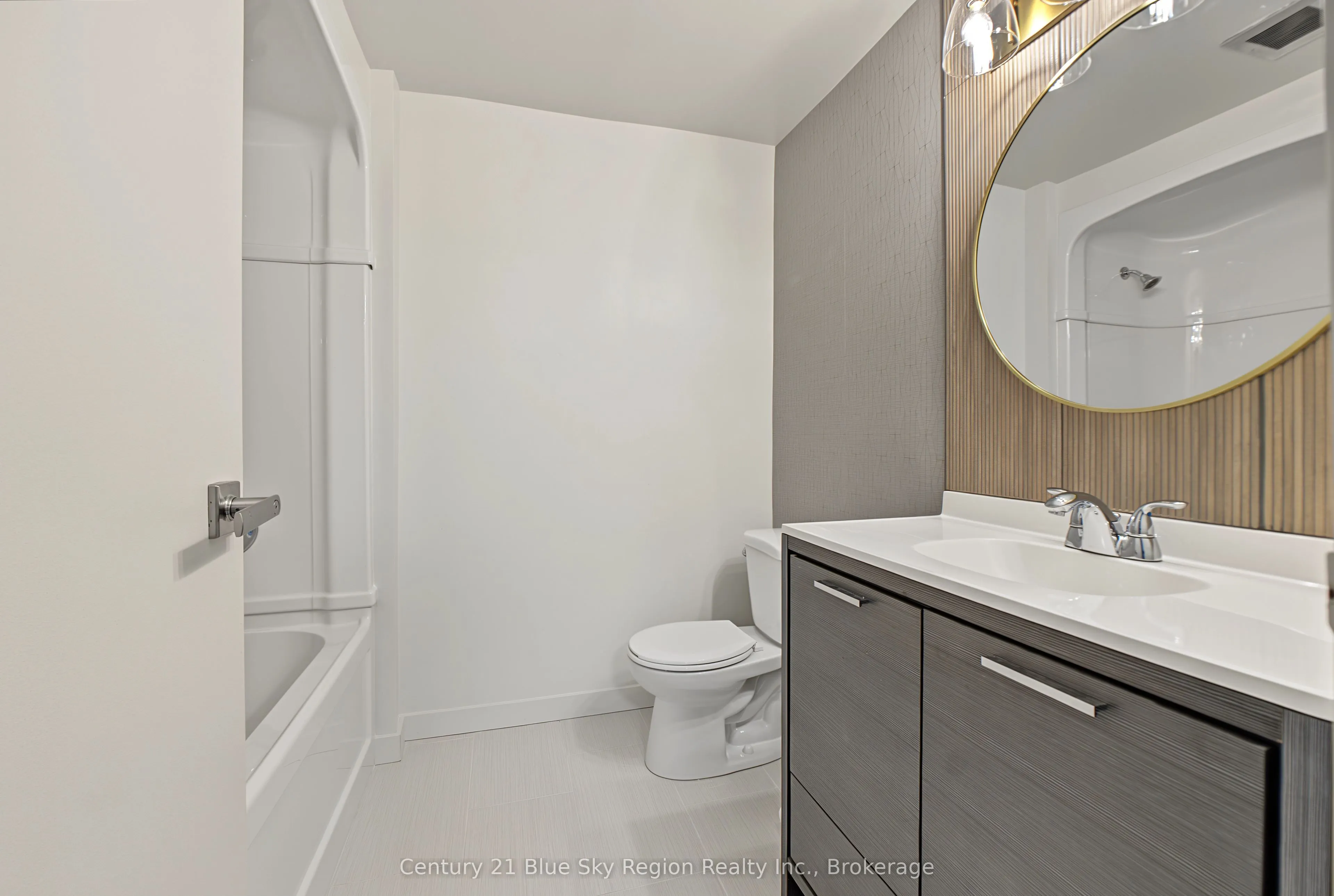 644 Lakeshore Drive #24