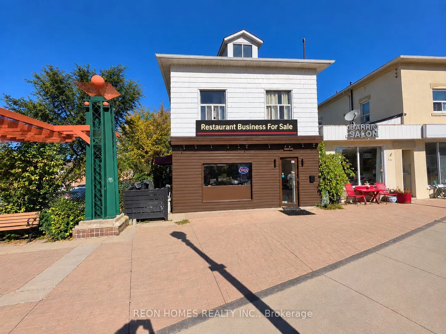 81 King Street