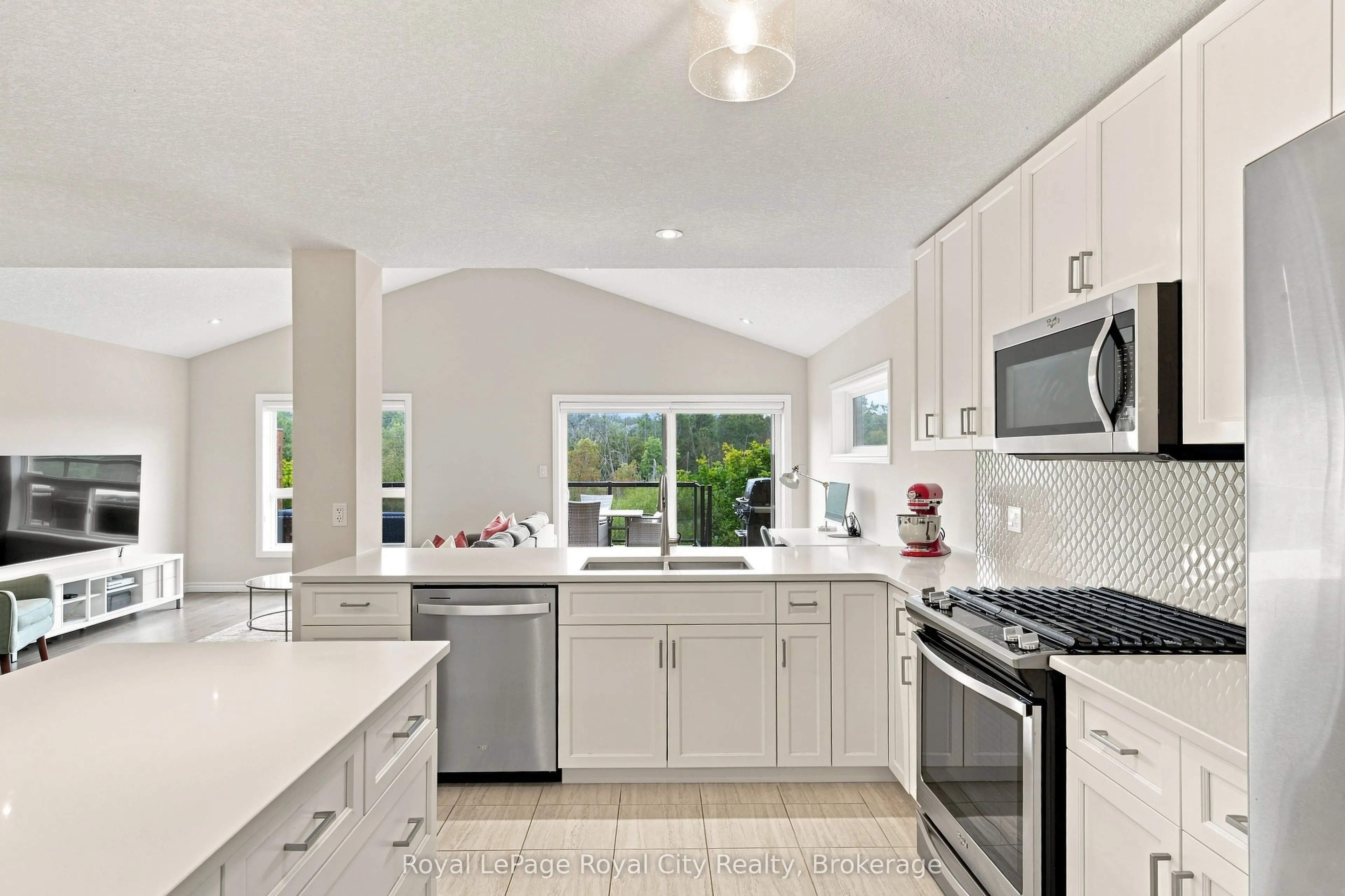 558 Starwood Drive
