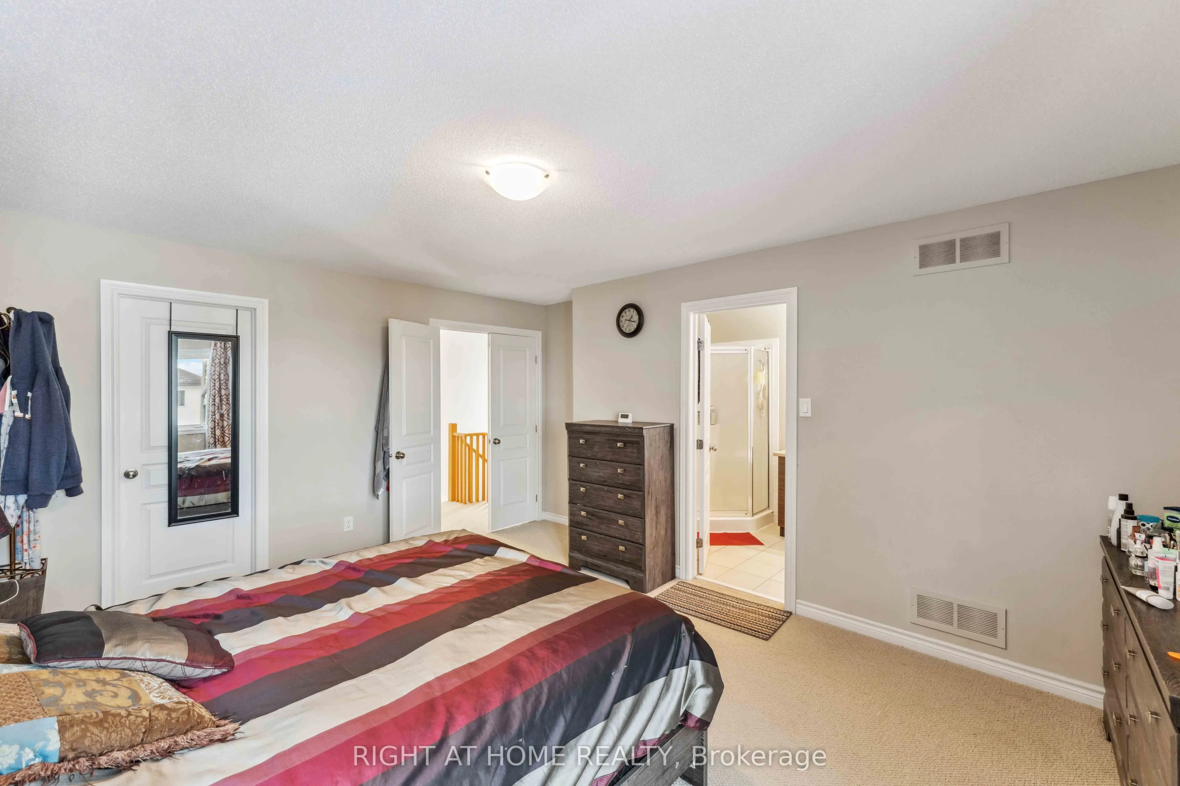300 Cooks Mill Crescent