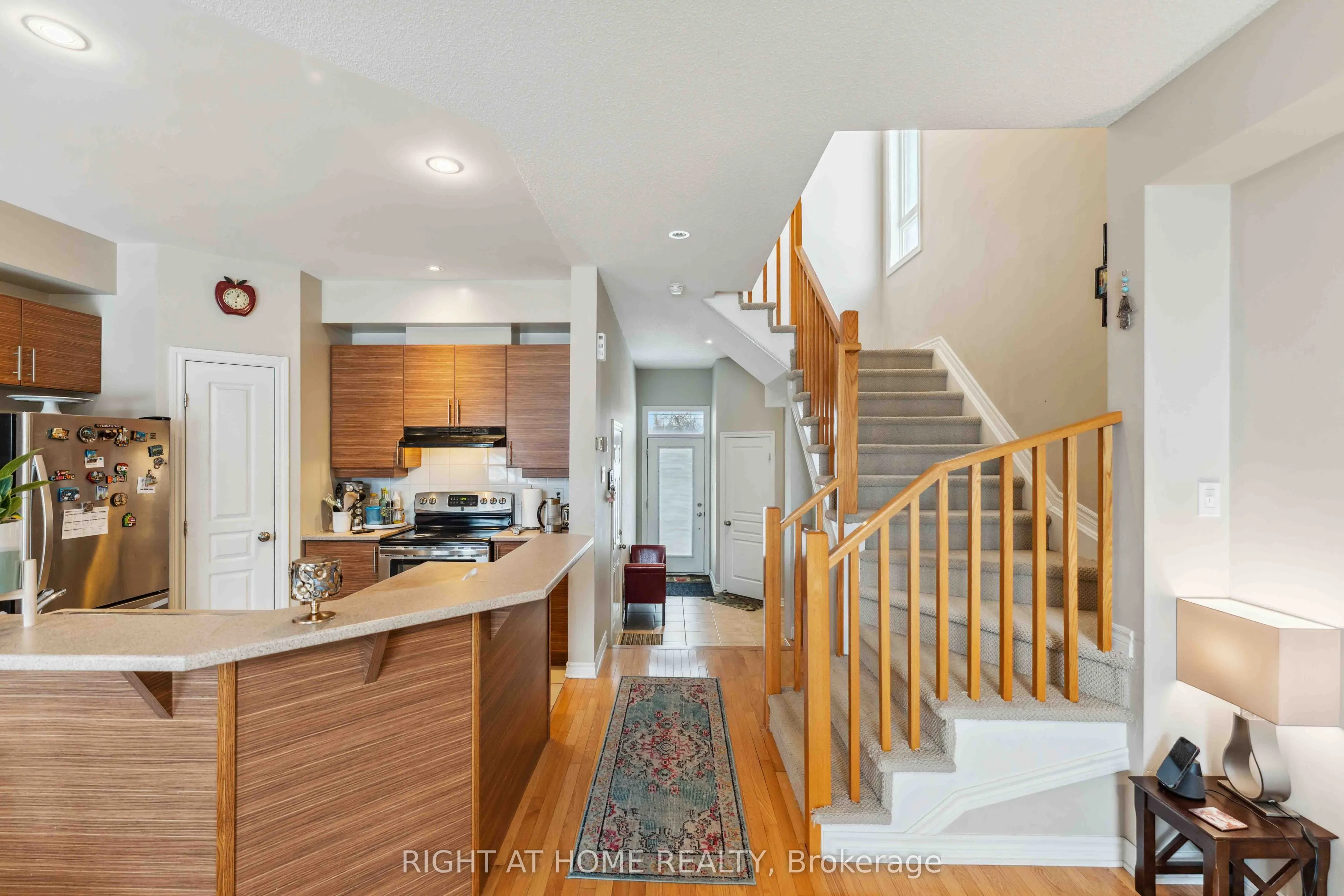 300 Cooks Mill Crescent