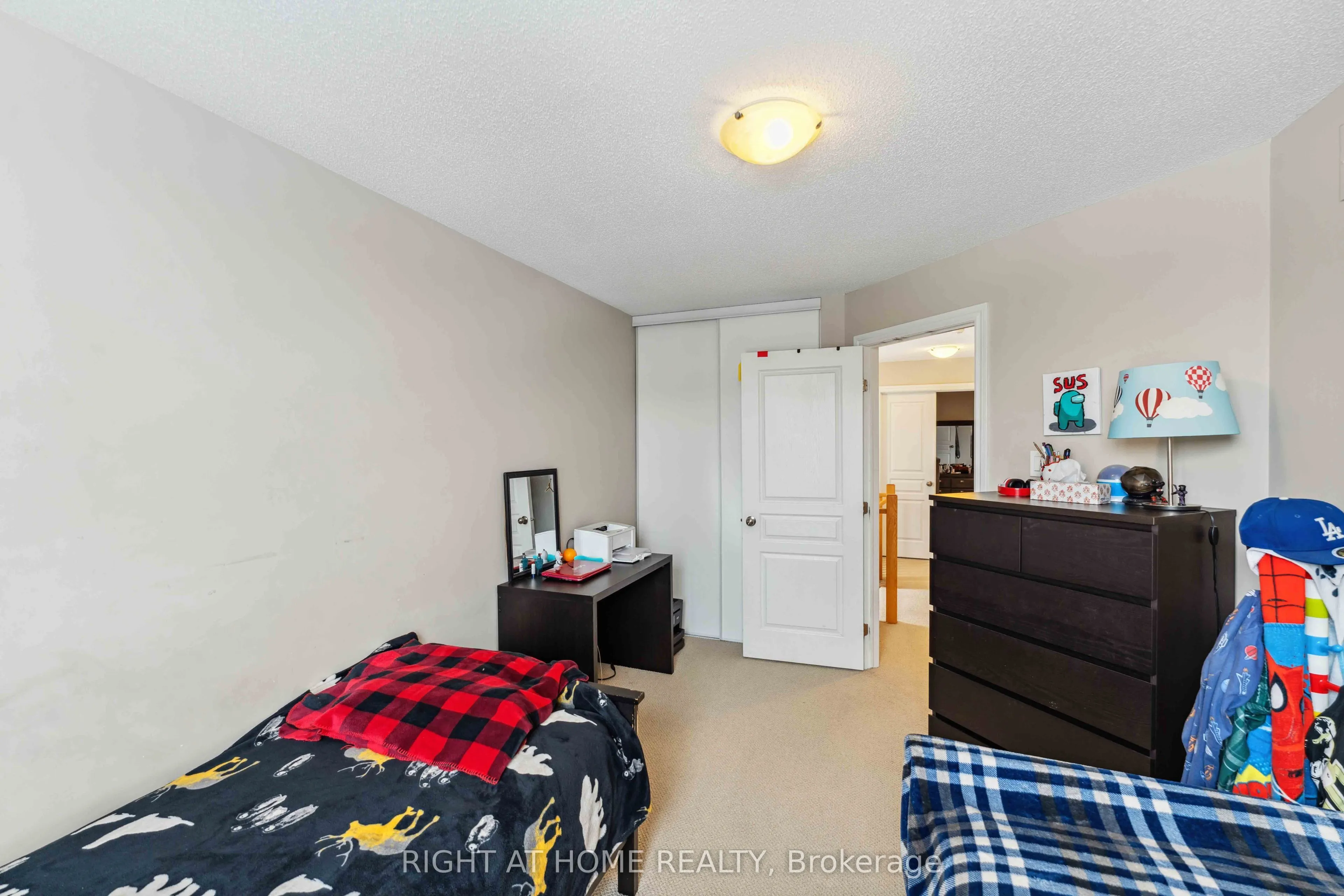 300 Cooks Mill Crescent