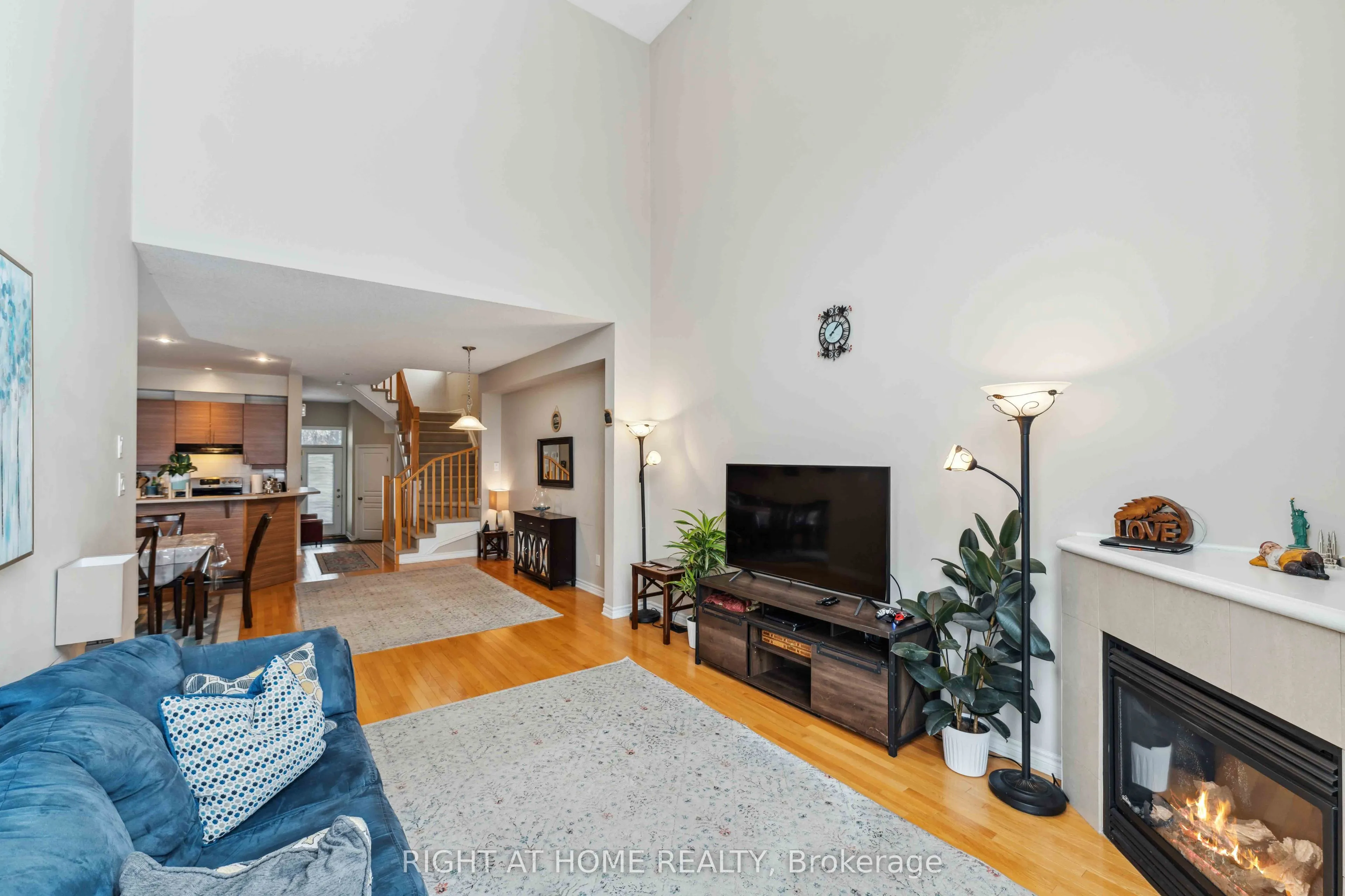 300 Cooks Mill Crescent