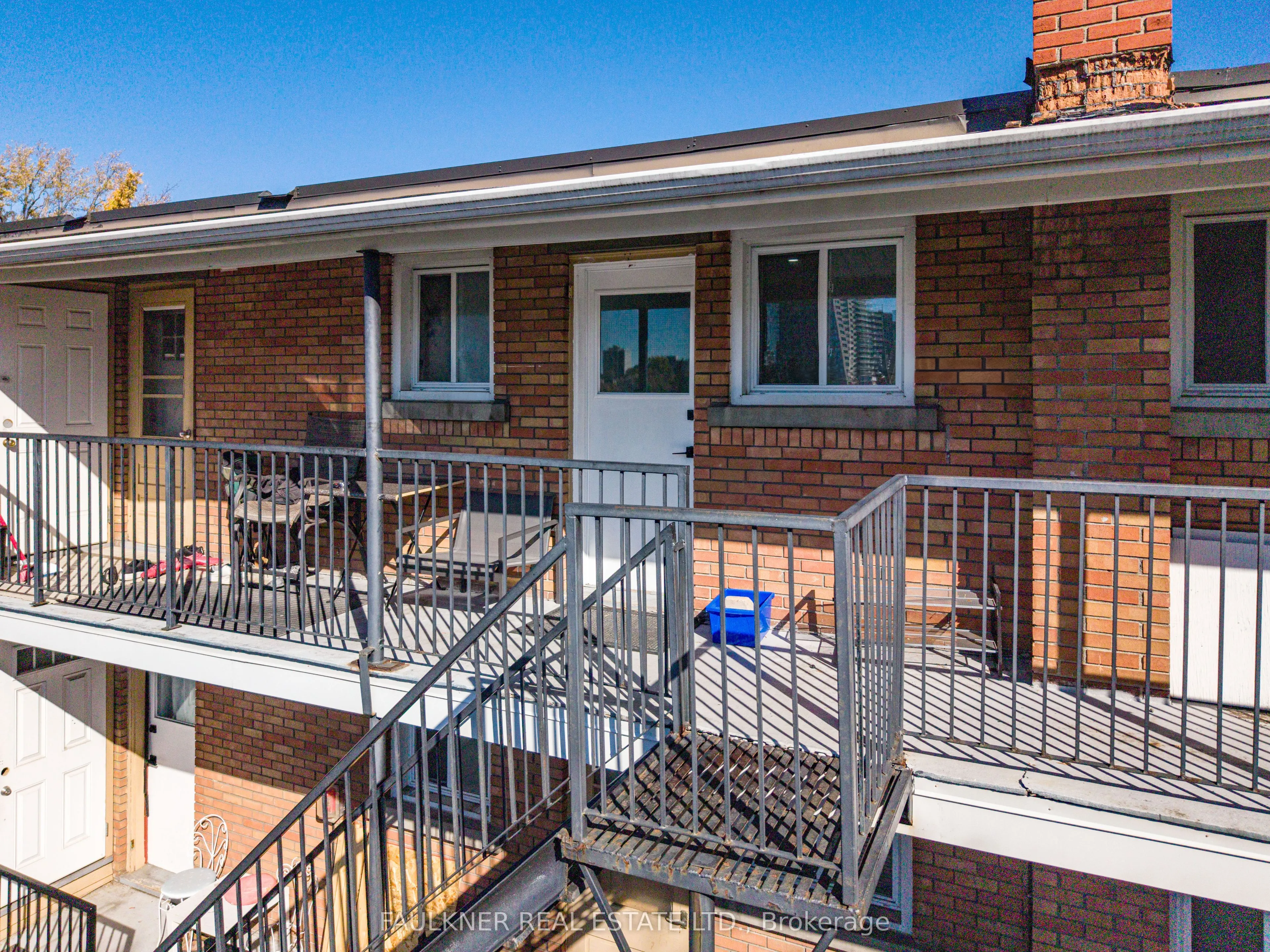 310 Cyr Avenue #6