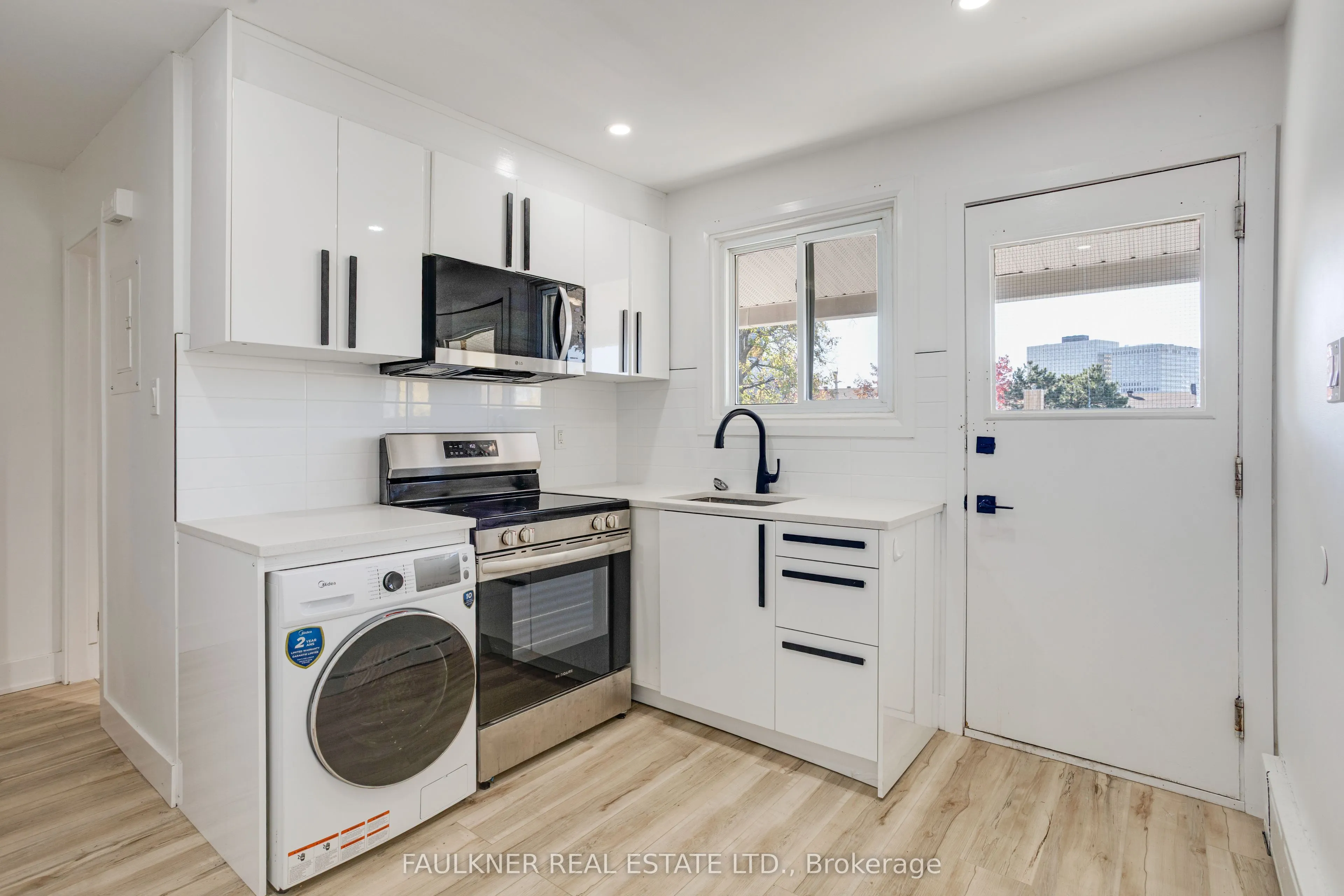 310 Cyr Avenue #6
