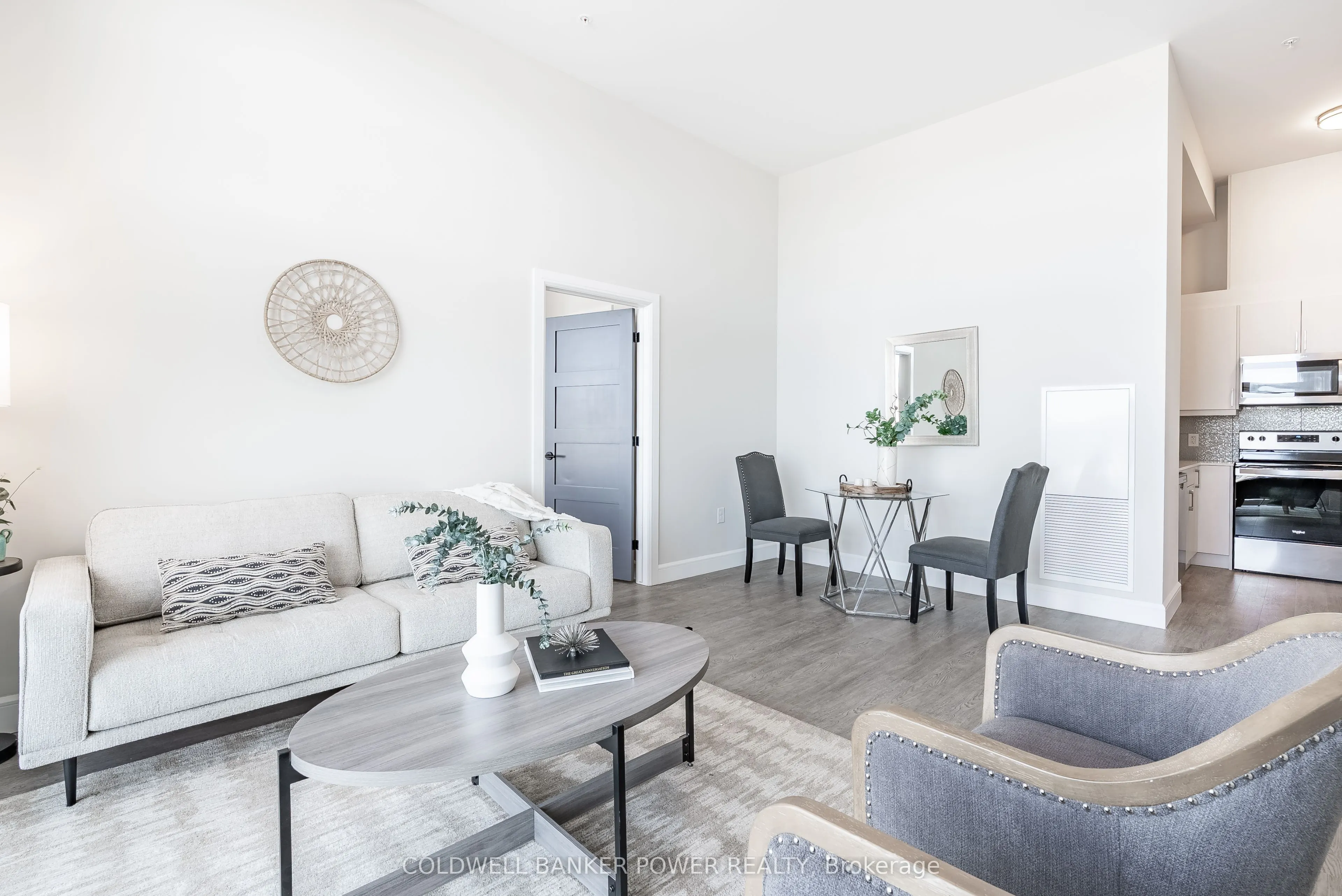 1600 Hyde Park Road #510