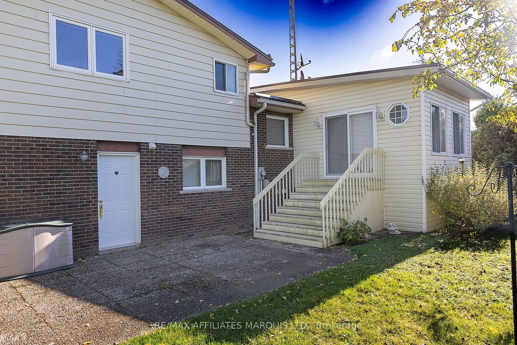 14 Westwinds Drive