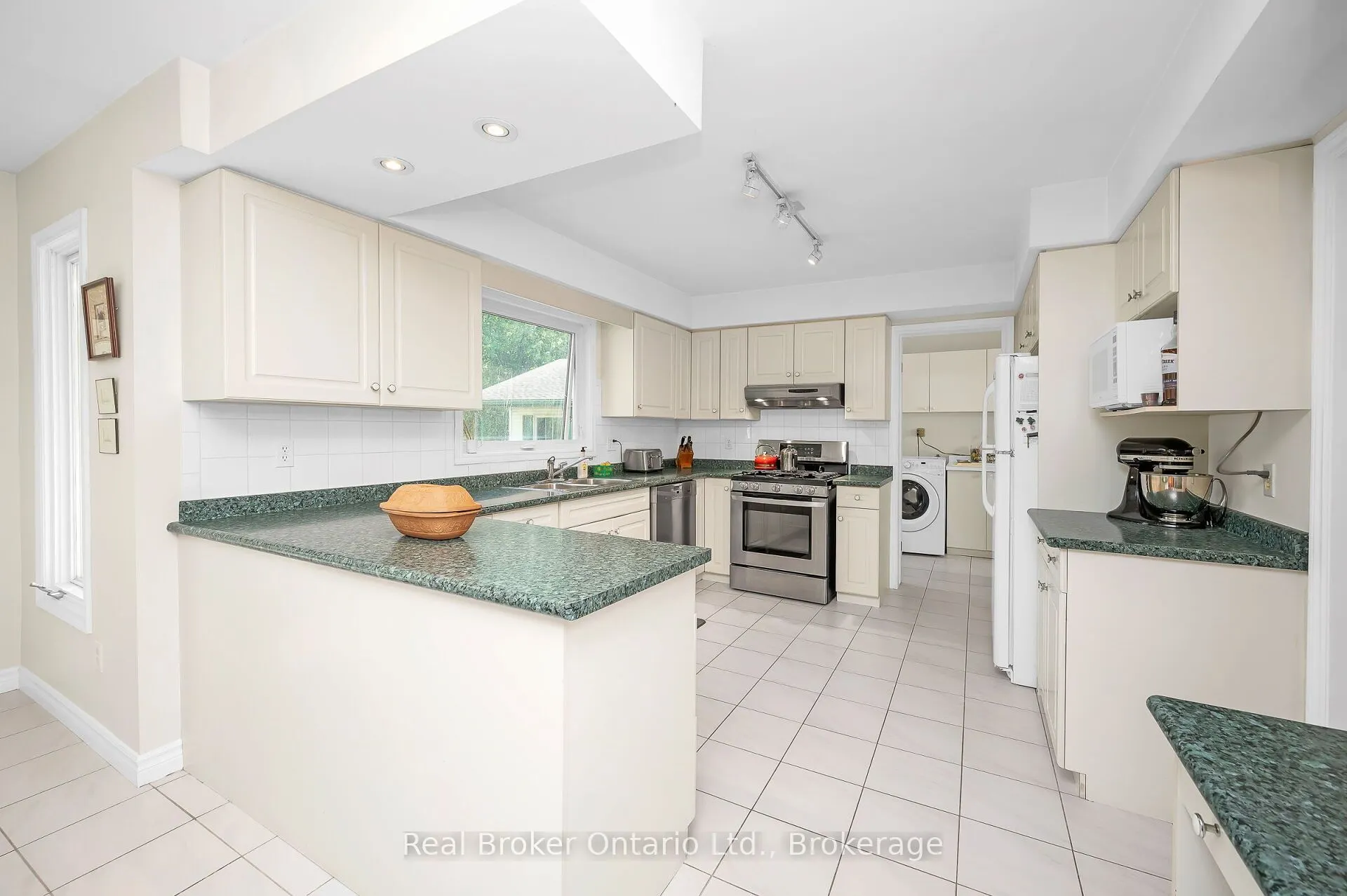 849 Caistorville Road