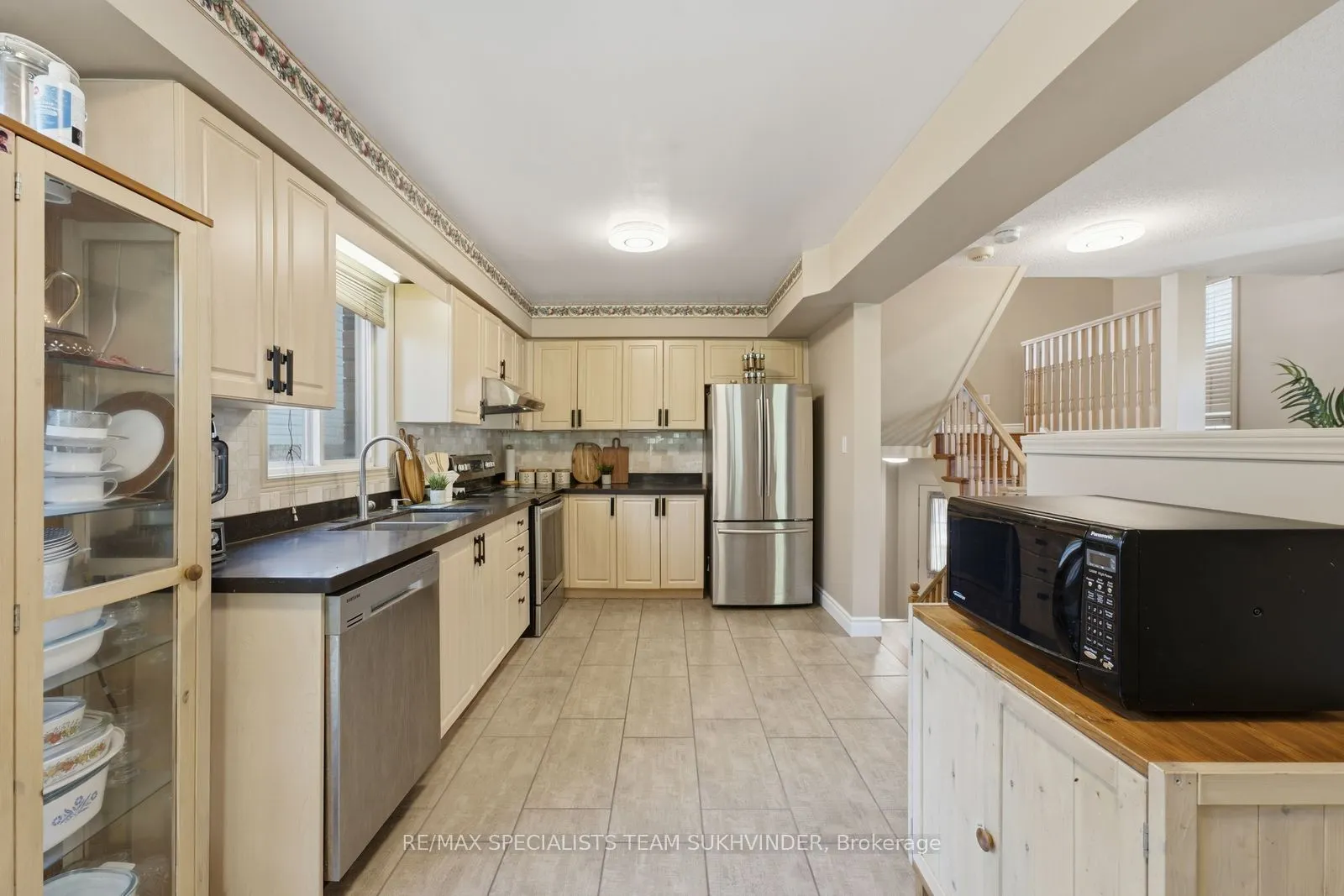 44 SINCLAIR Street