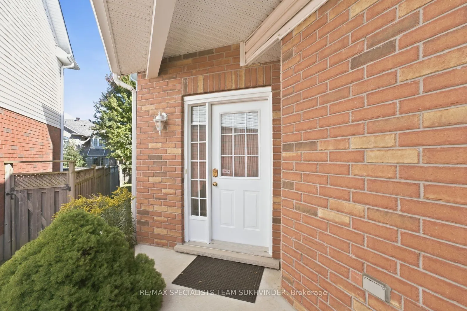44 SINCLAIR Street