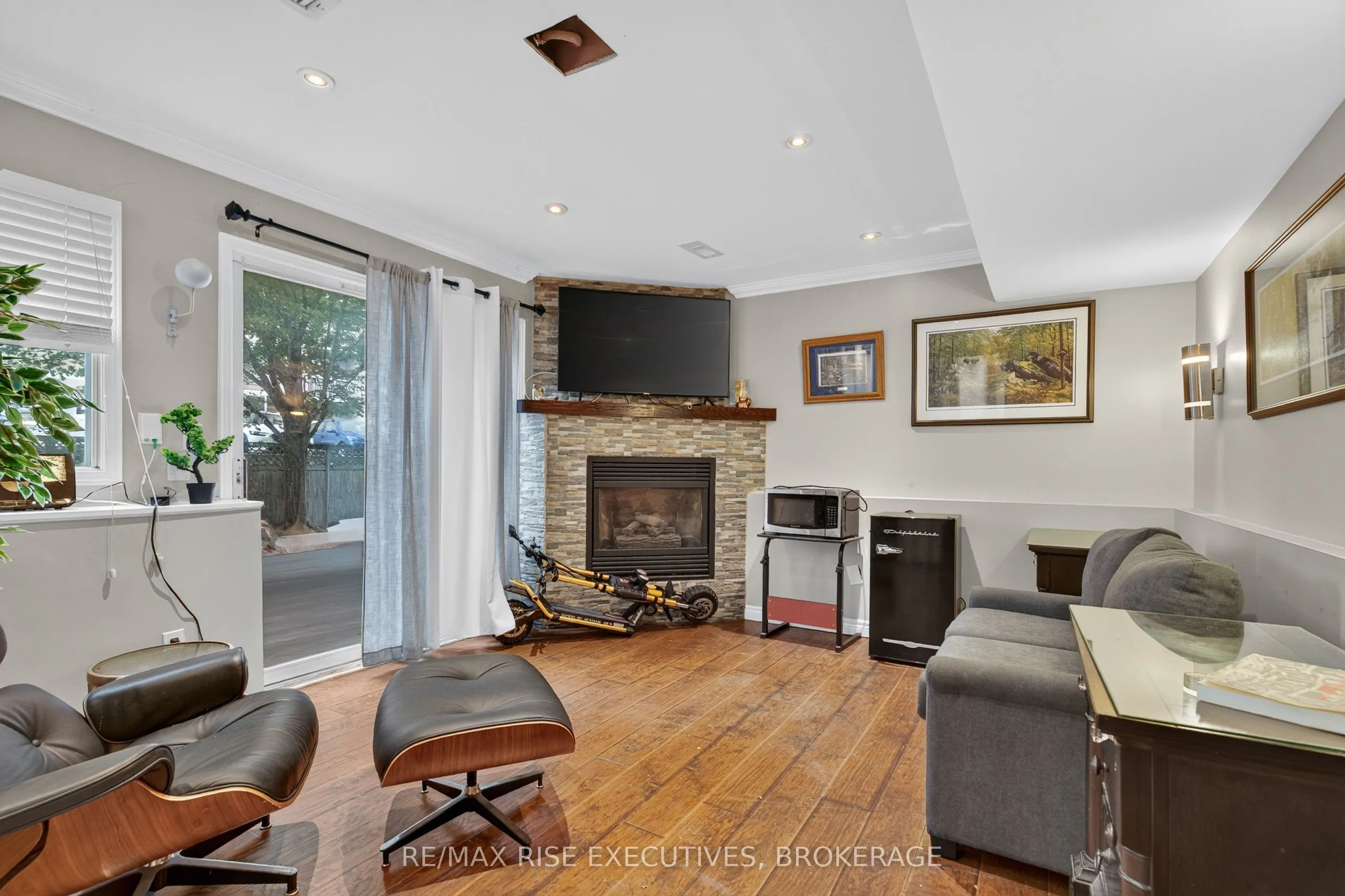 870 Winchester Lane #17