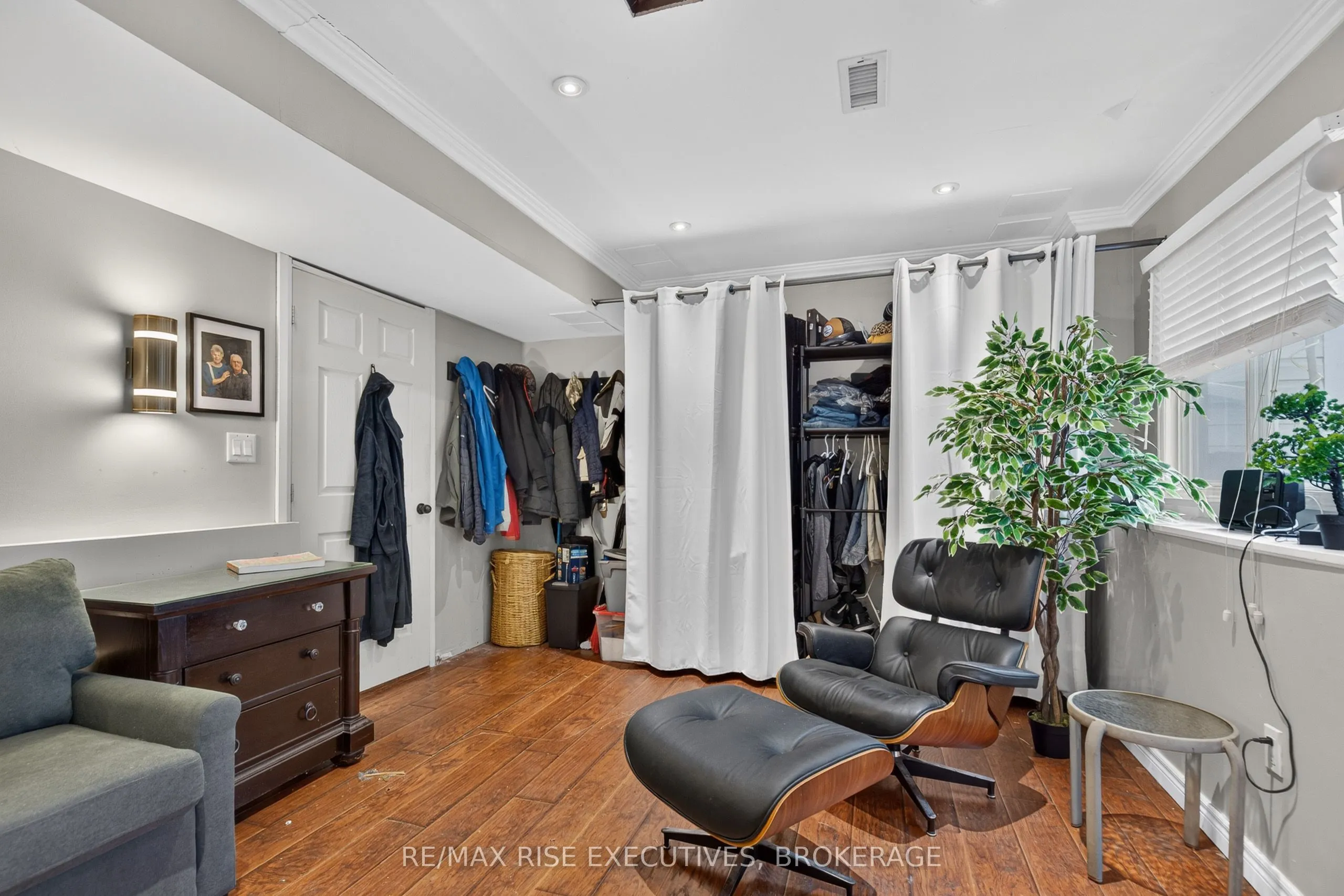 870 Winchester Lane #17