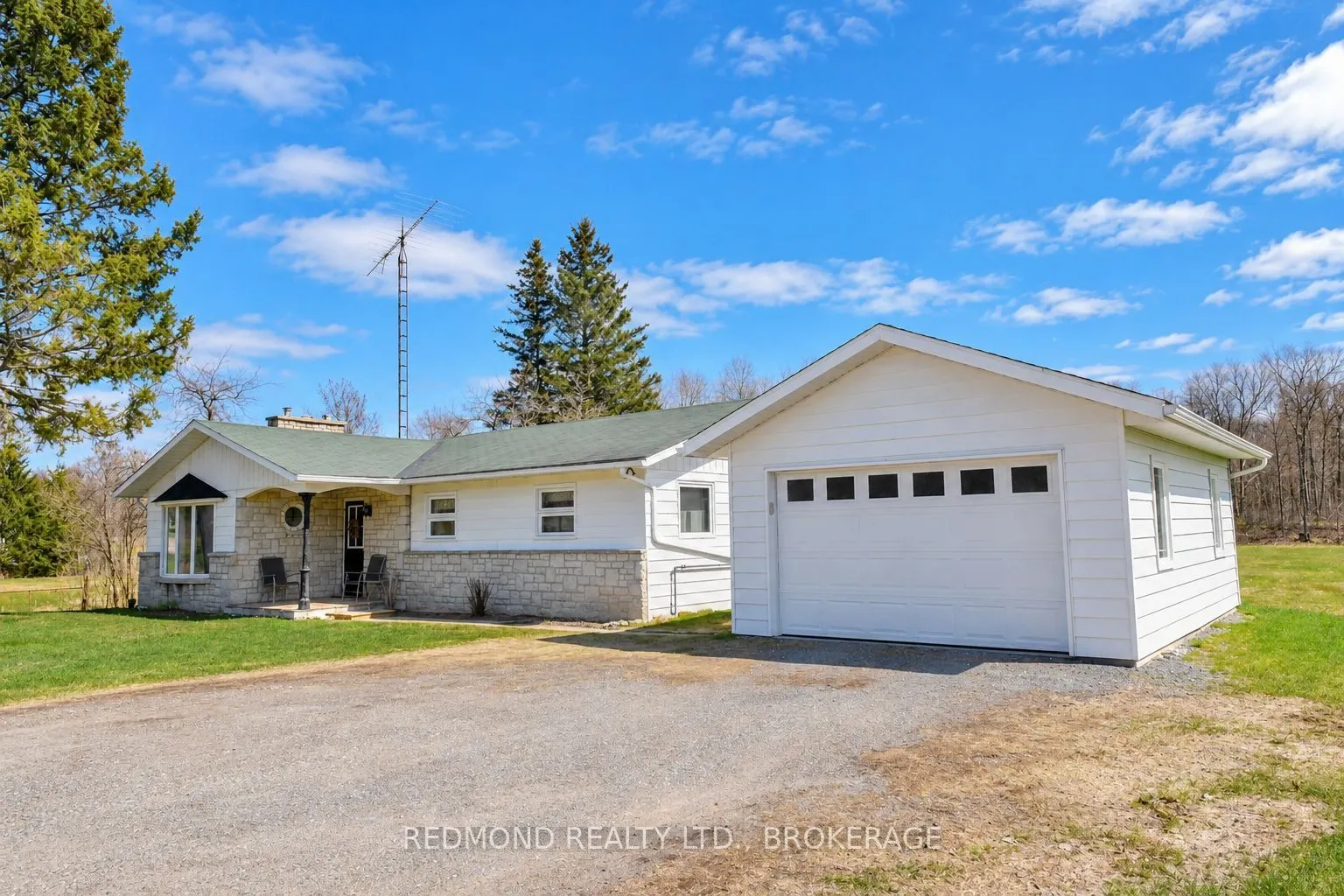 1319 County Rd 2 Road