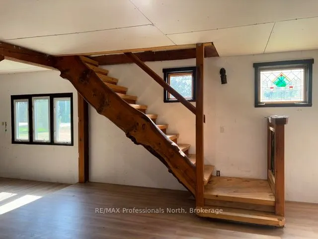 3044 Gelert Road
