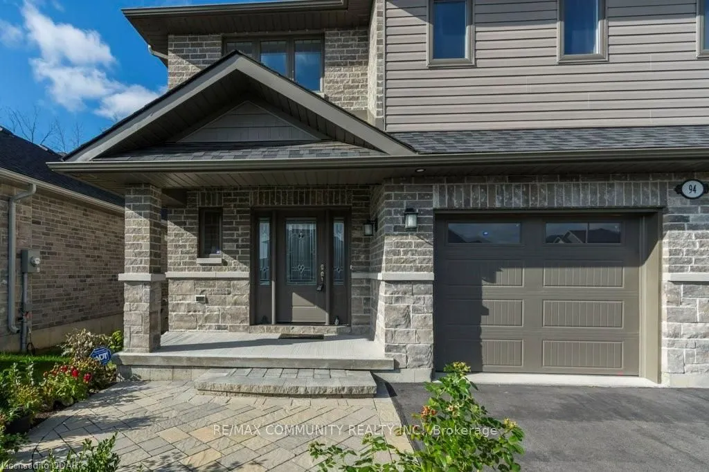 94 Redwood Drive