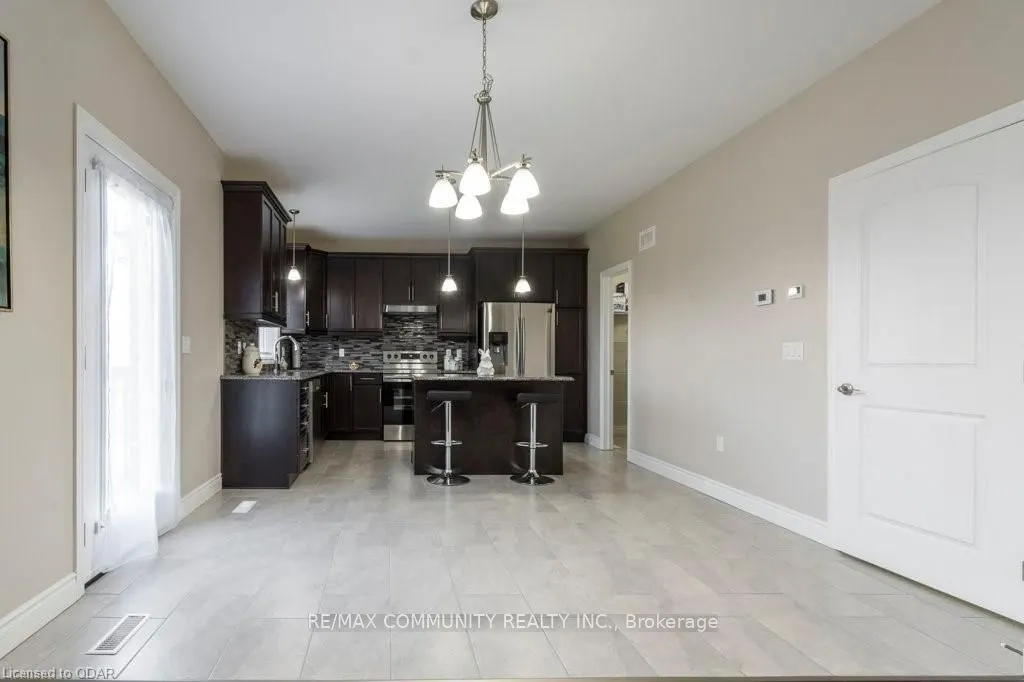 94 Redwood Drive