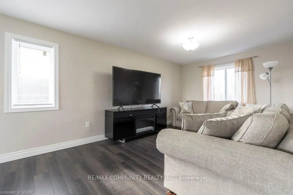 94 Redwood Drive