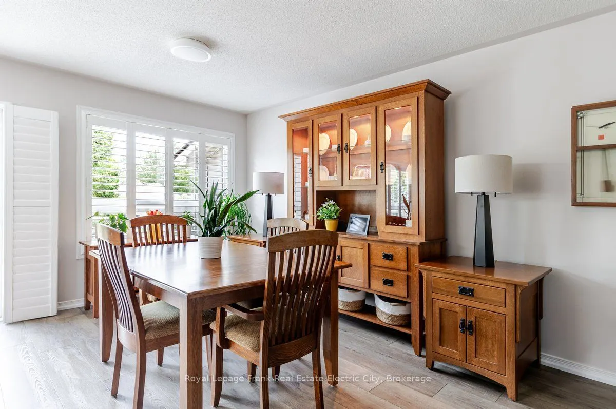 919 Wentworth Street #5