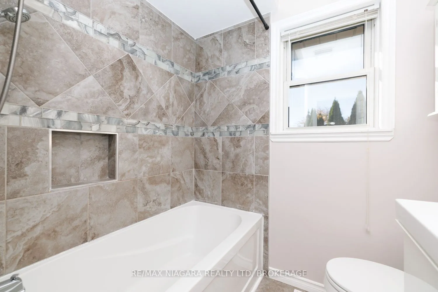 6 Broadmore Avenue