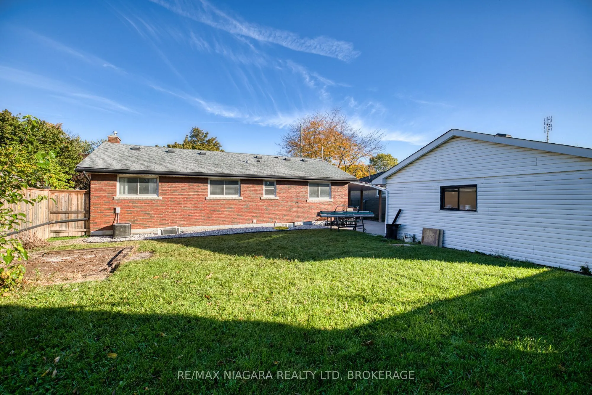 6 Broadmore Avenue