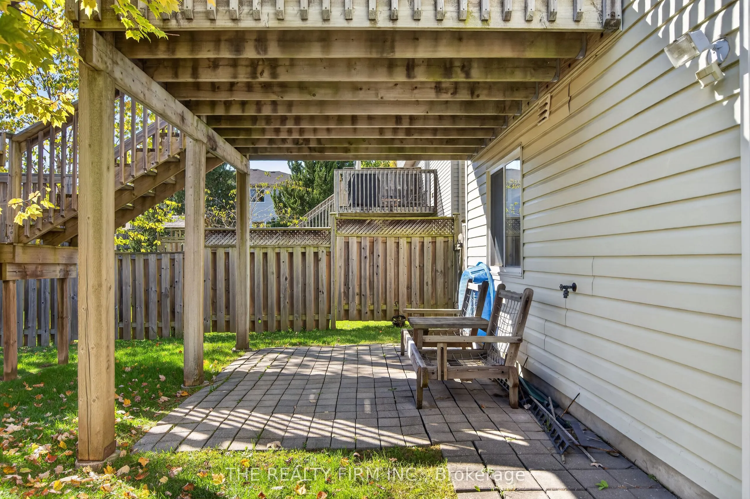 941 Thistledown Way