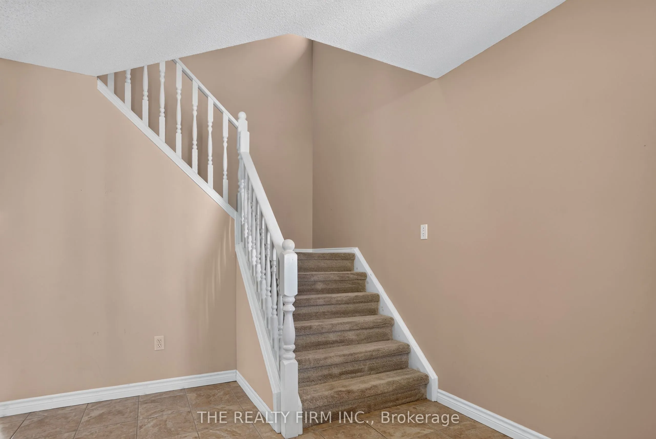 941 Thistledown Way
