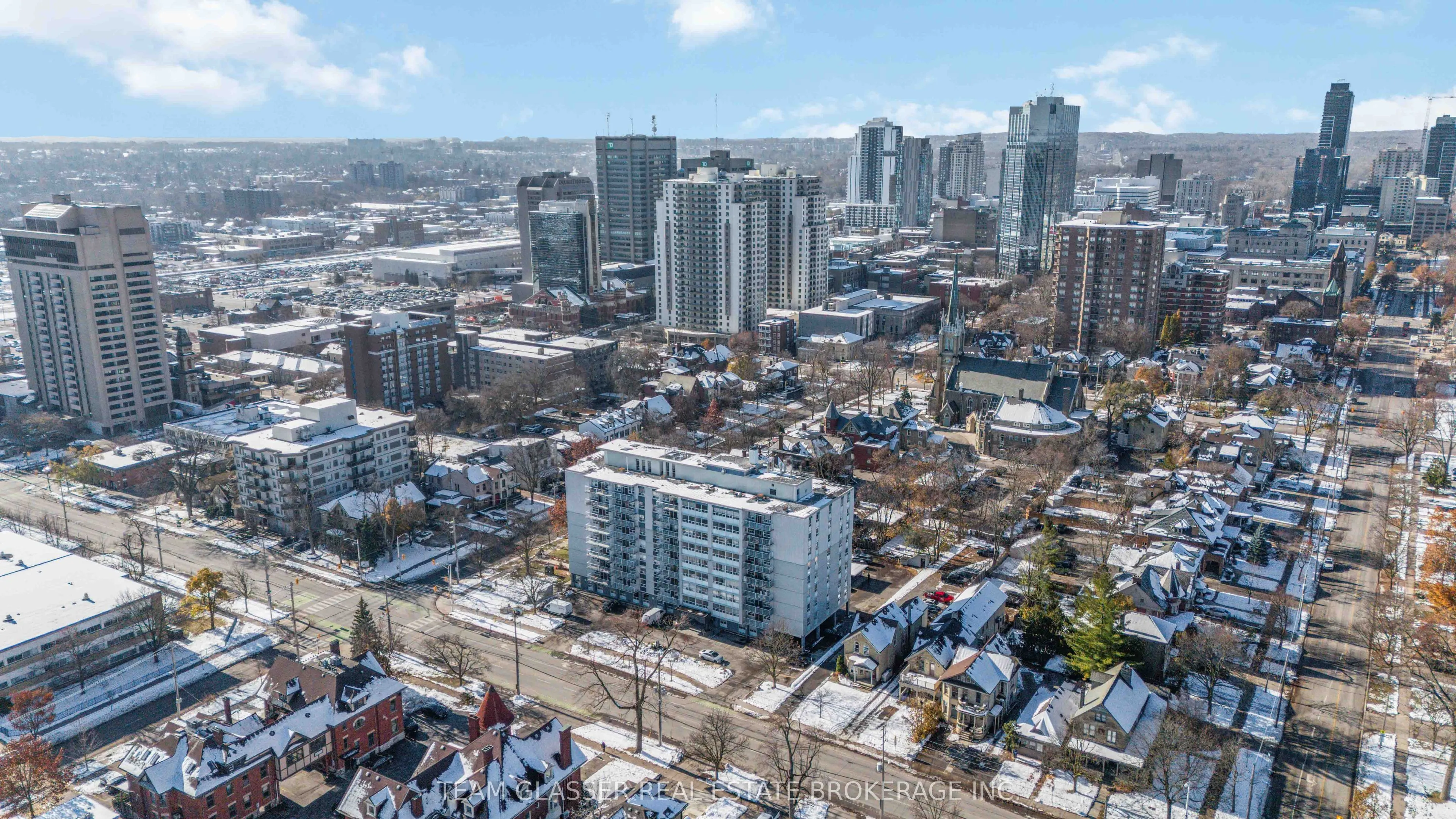 396 Queens Avenue #509