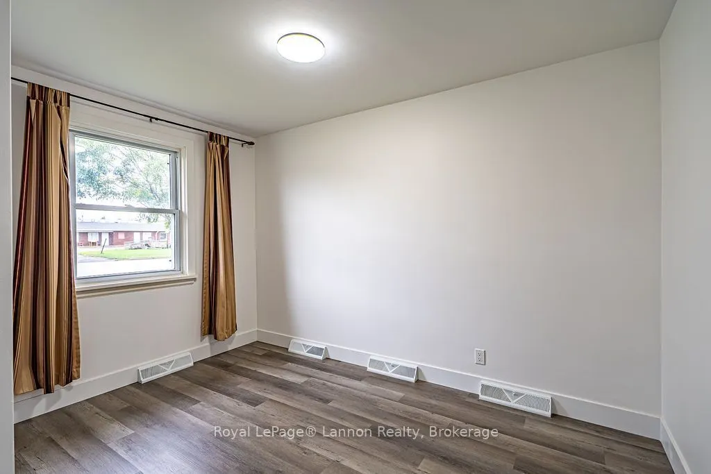 356 Kingsway Avenue