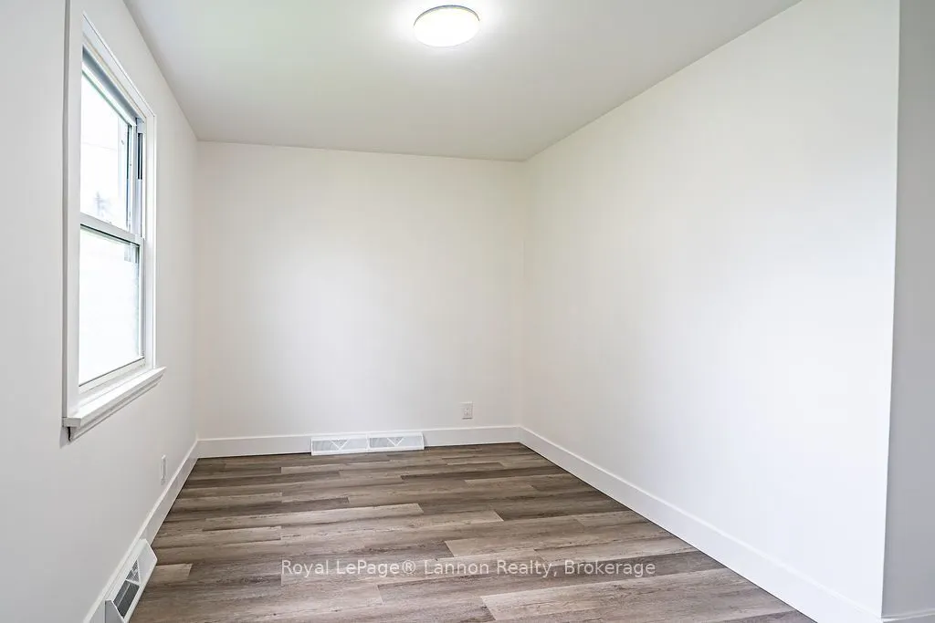 356 Kingsway Avenue