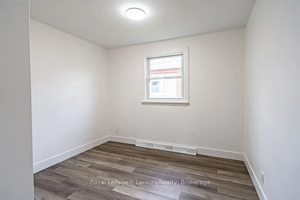 356 Kingsway Avenue