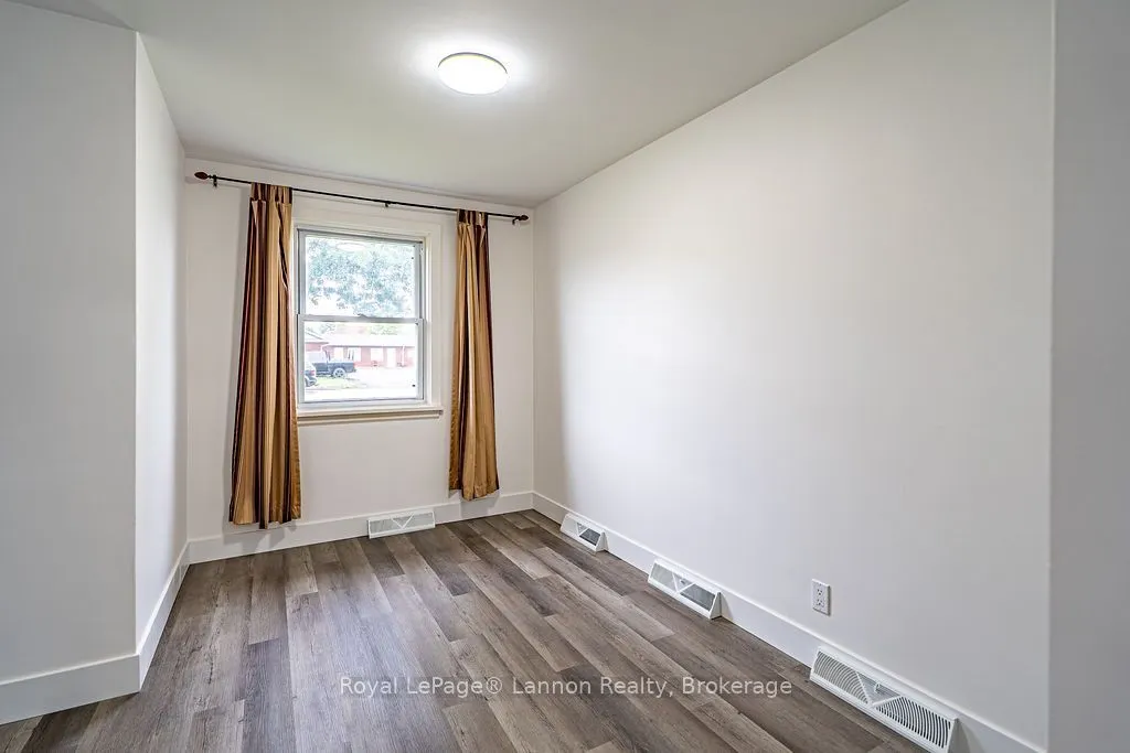 356 Kingsway Avenue
