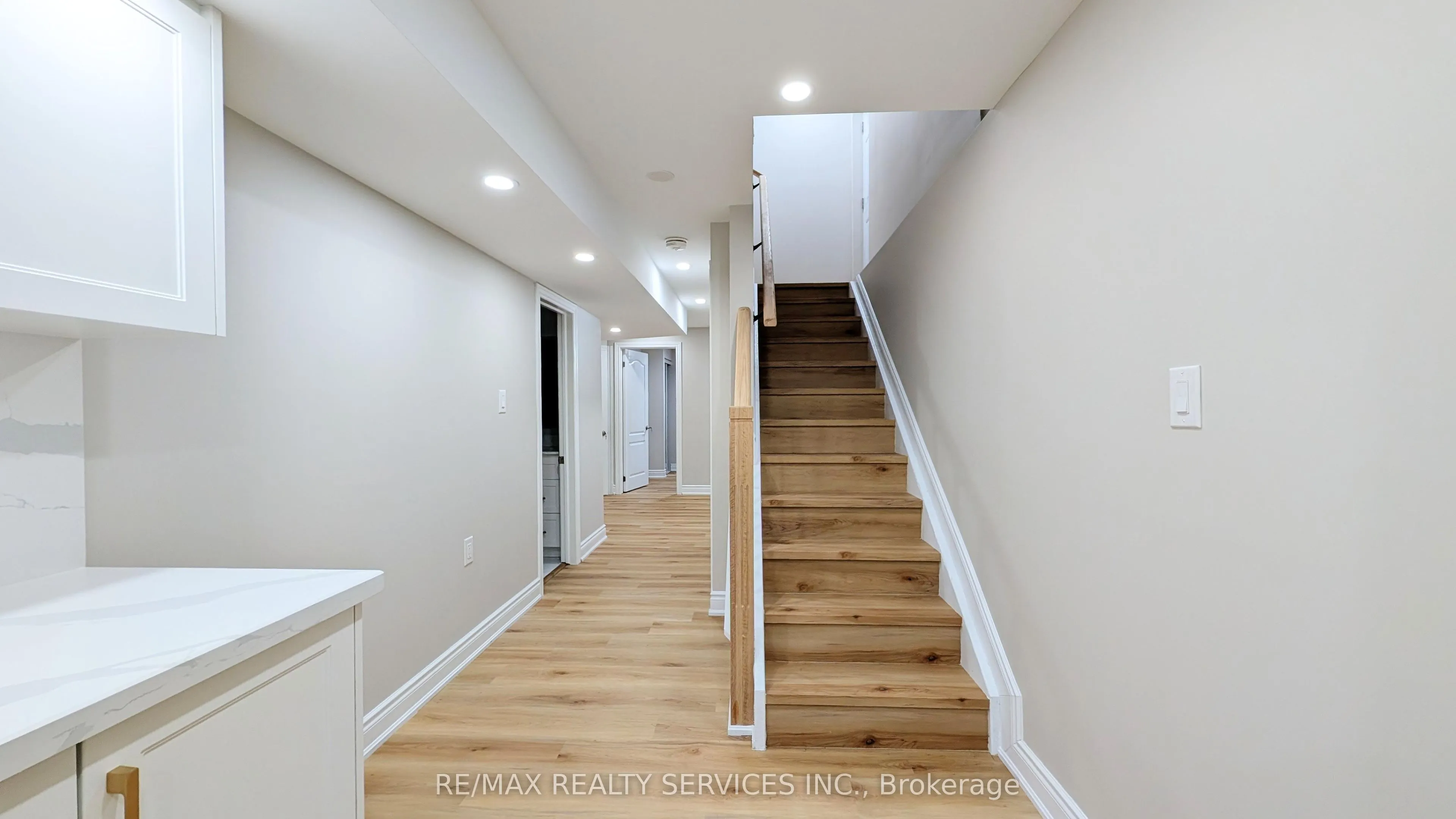 21 Keelson Street #BASMENT