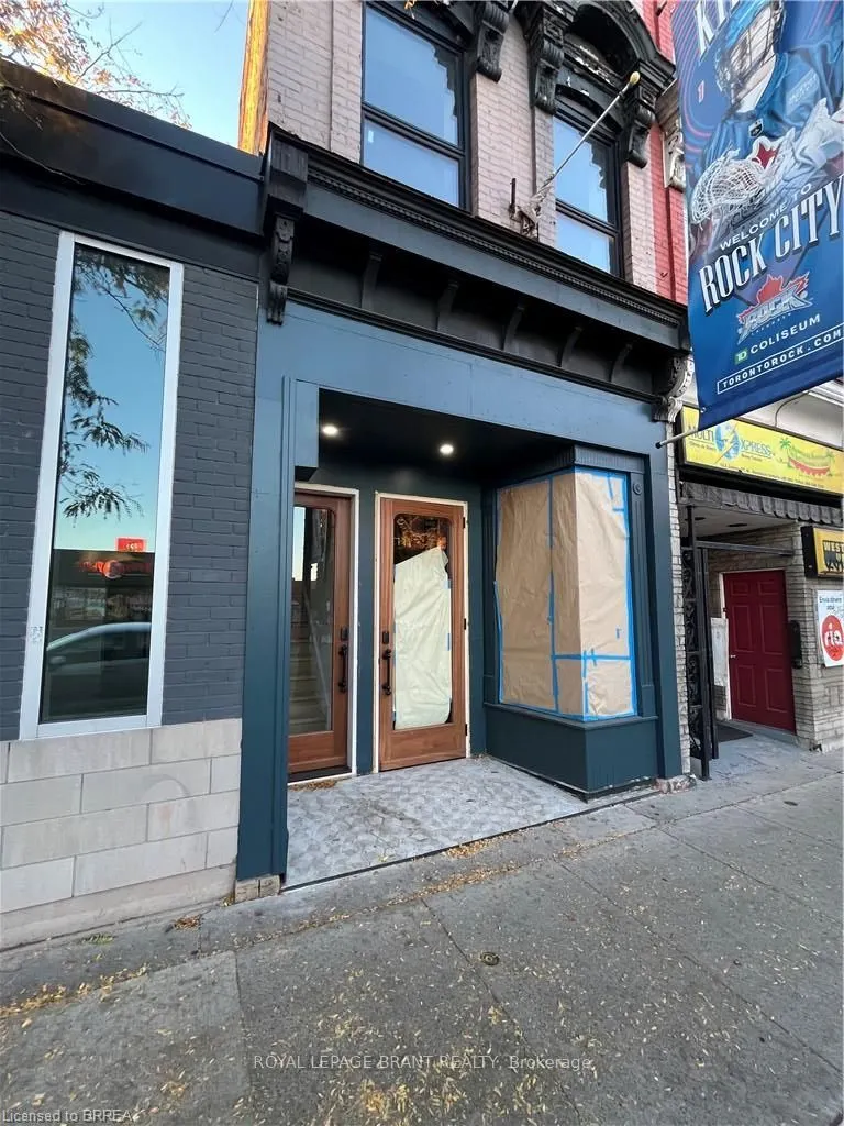 161 James Street N