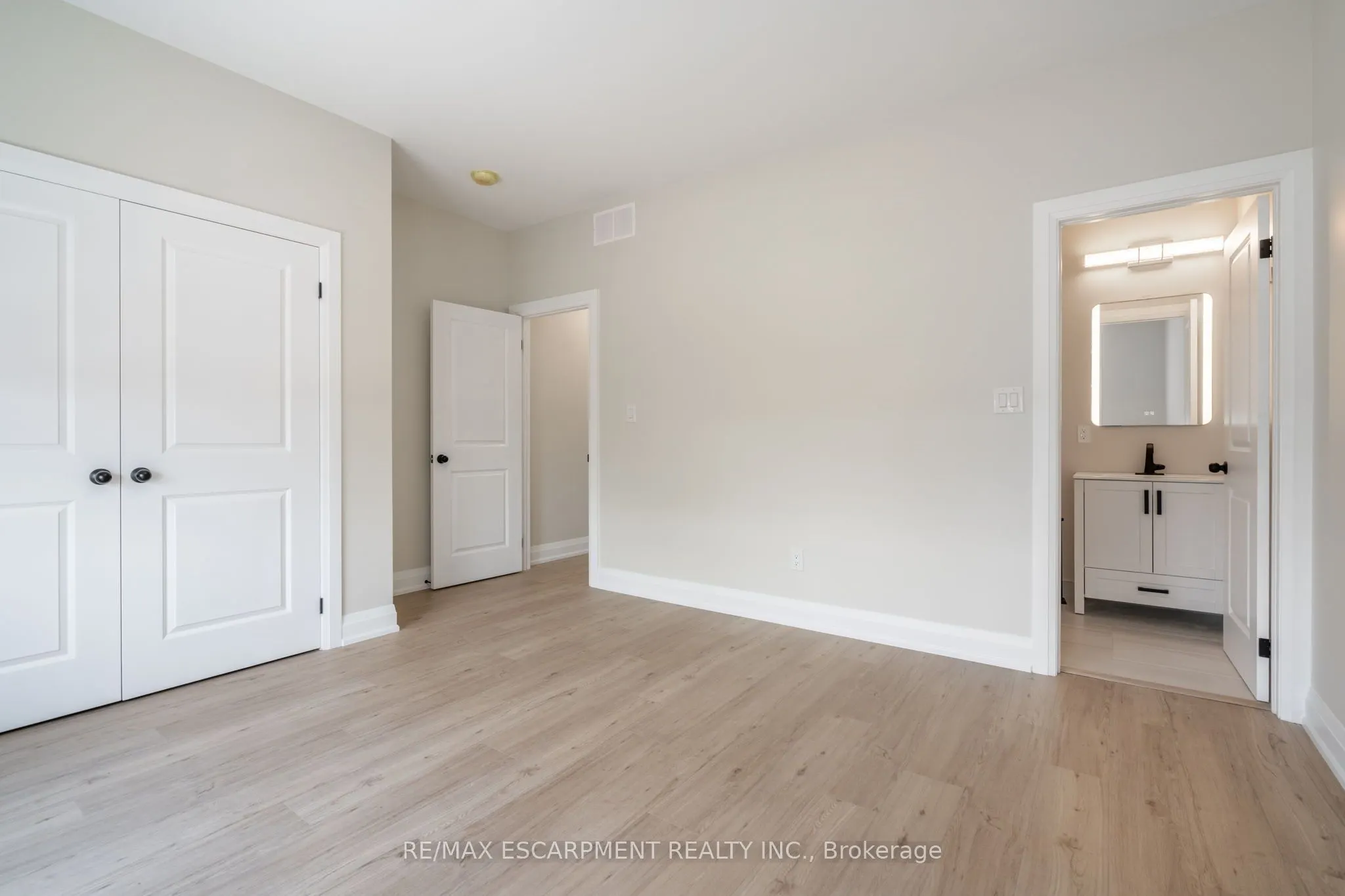 9 MUNN Street #A
